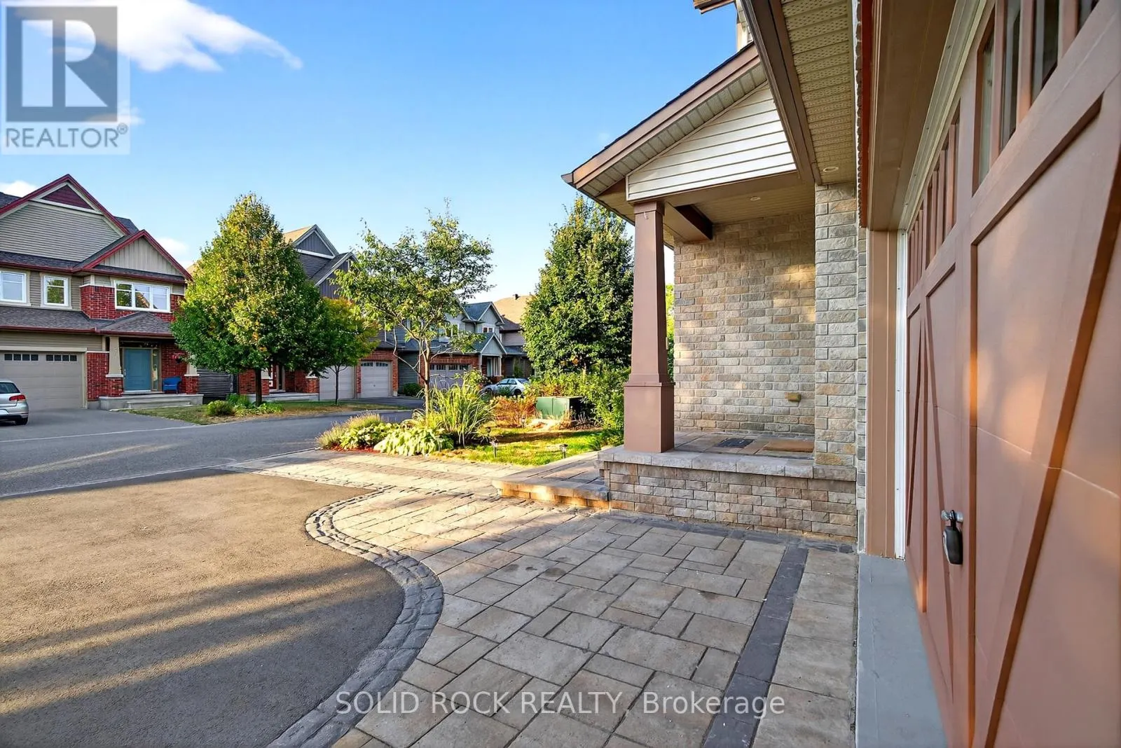 520 ELM PARK AVENUE
