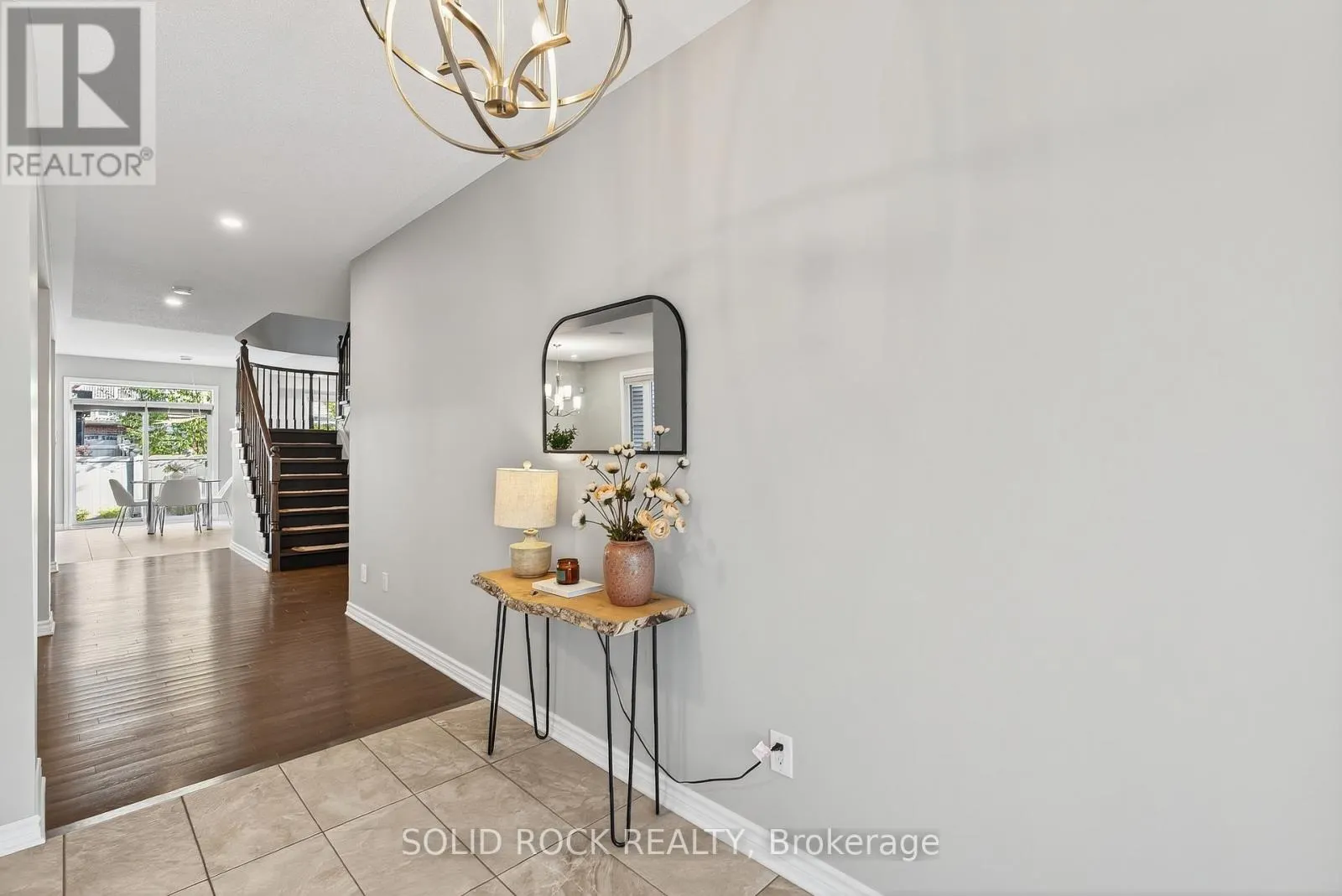 520 ELM PARK AVENUE