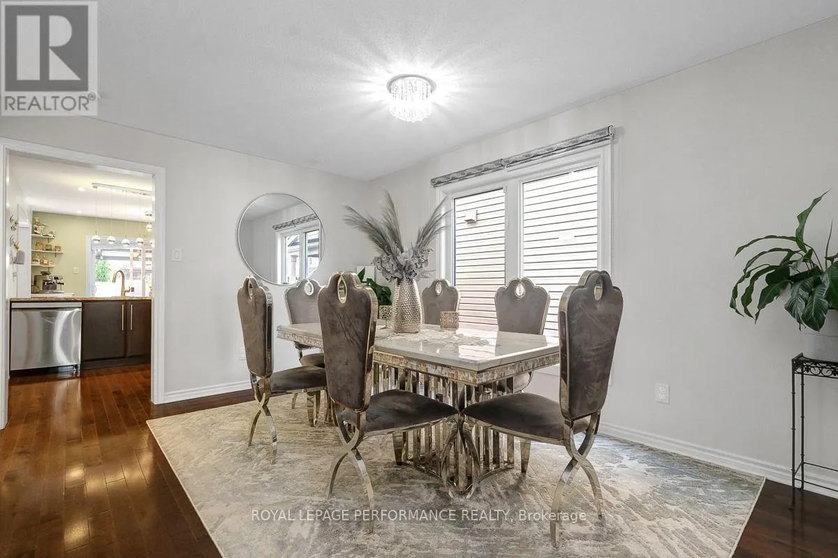 417 MEADOWHAWK CRESCENT