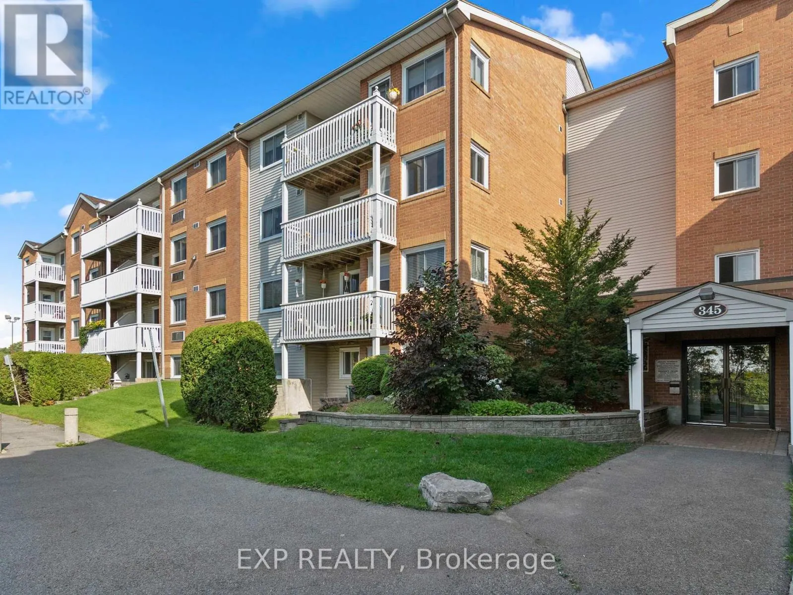 109 - 345 CENTRUM BOULEVARD