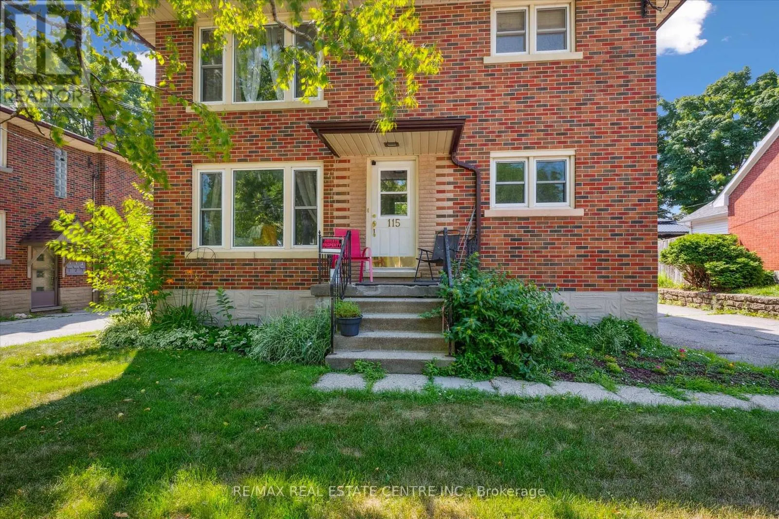 3 - 115 MARLBOROUGH AVENUE