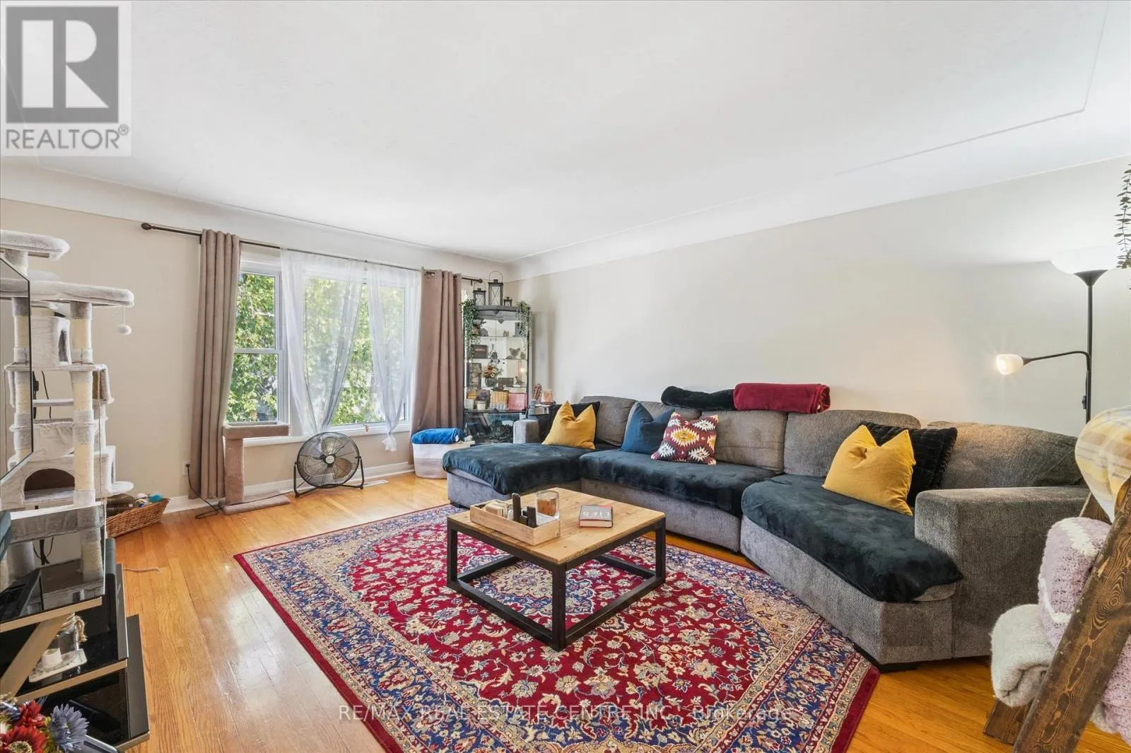 3 - 115 MARLBOROUGH AVENUE