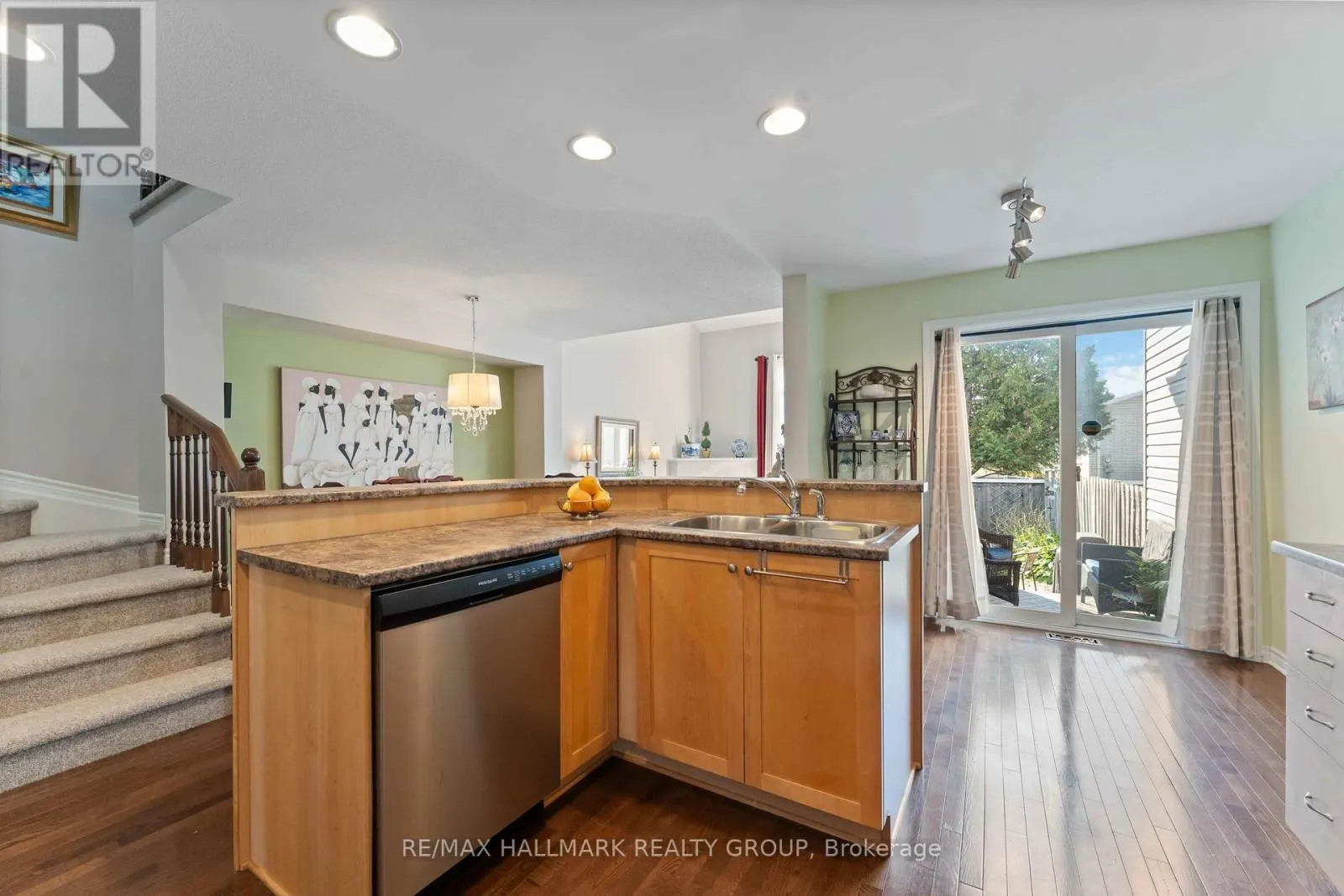 504 SALZBURG DRIVE