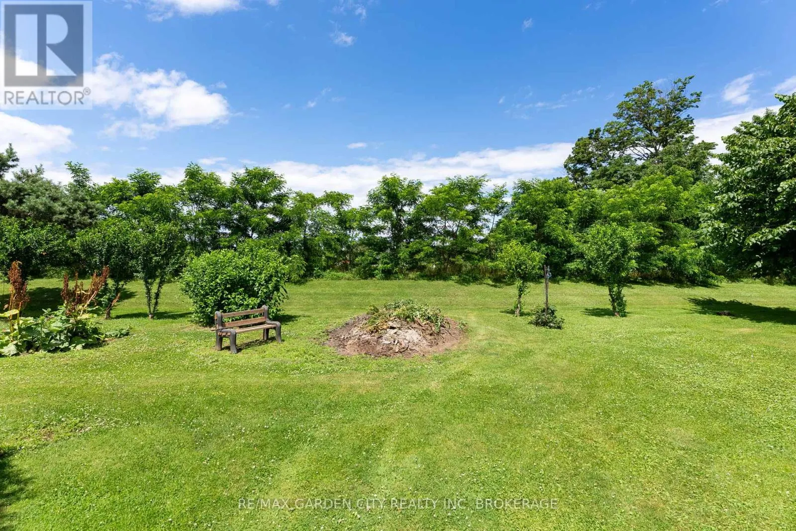 5400 NORTH SERVICE ROAD