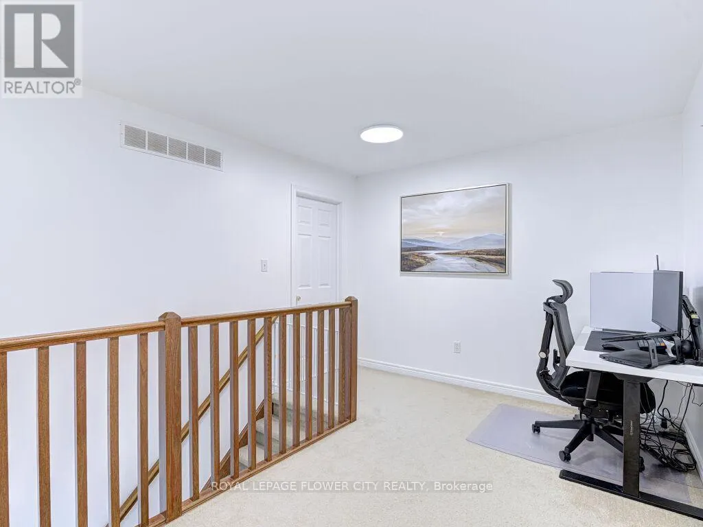 24 - 250 AINSLIE STREET