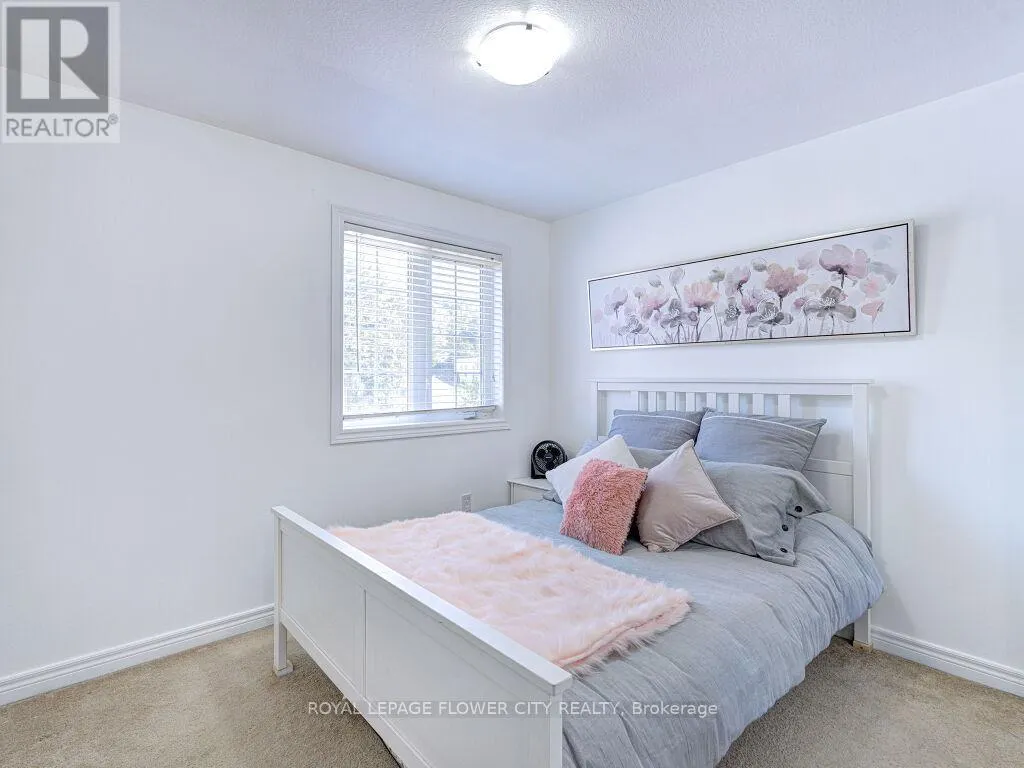 24 - 250 AINSLIE STREET