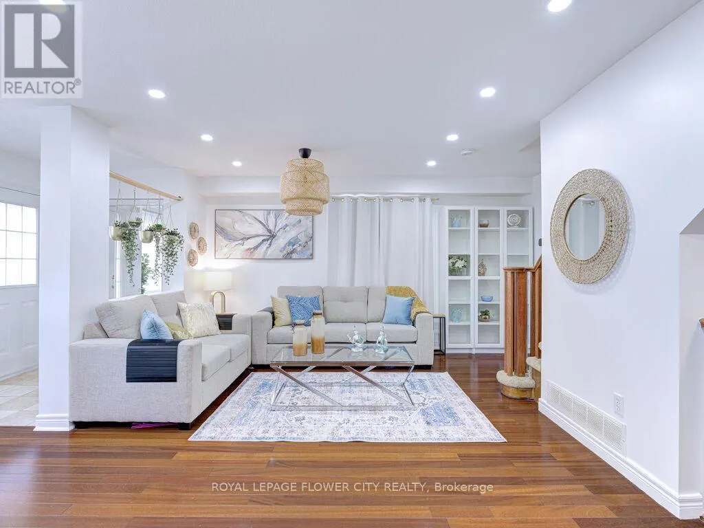 24 - 250 AINSLIE STREET