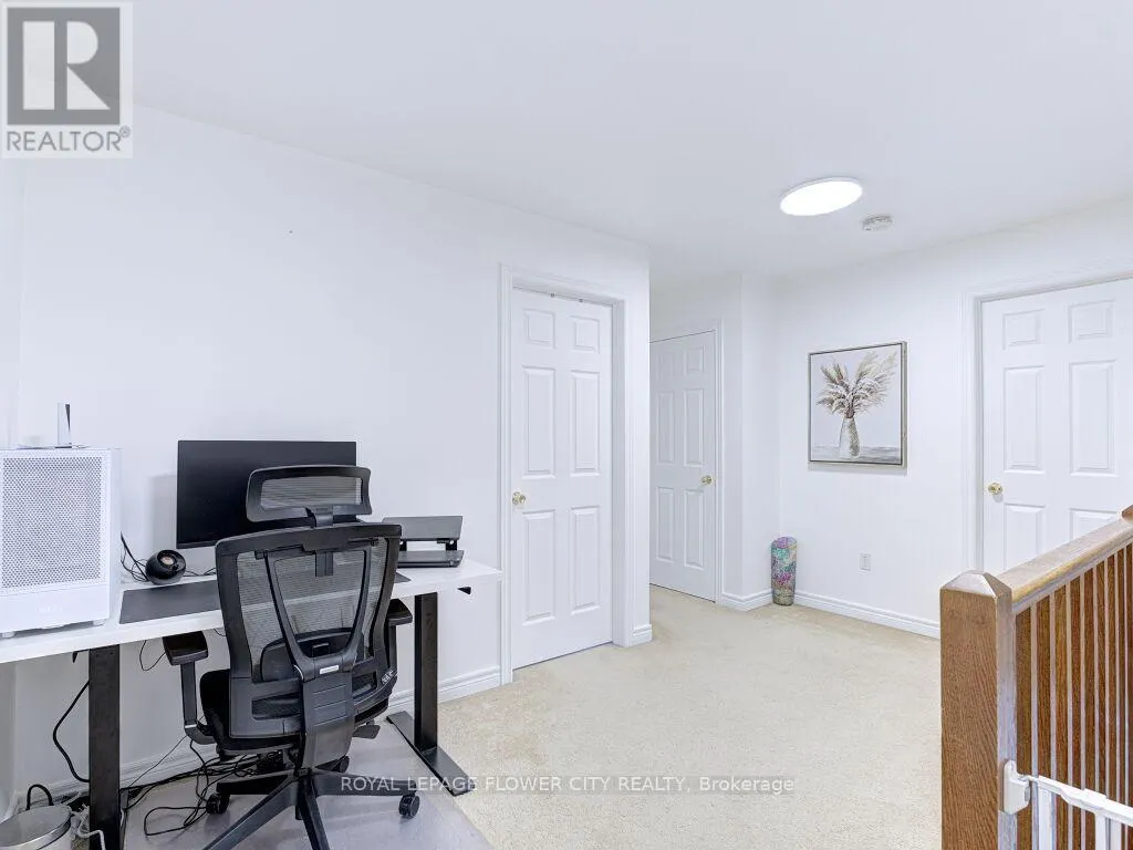 24 - 250 AINSLIE STREET