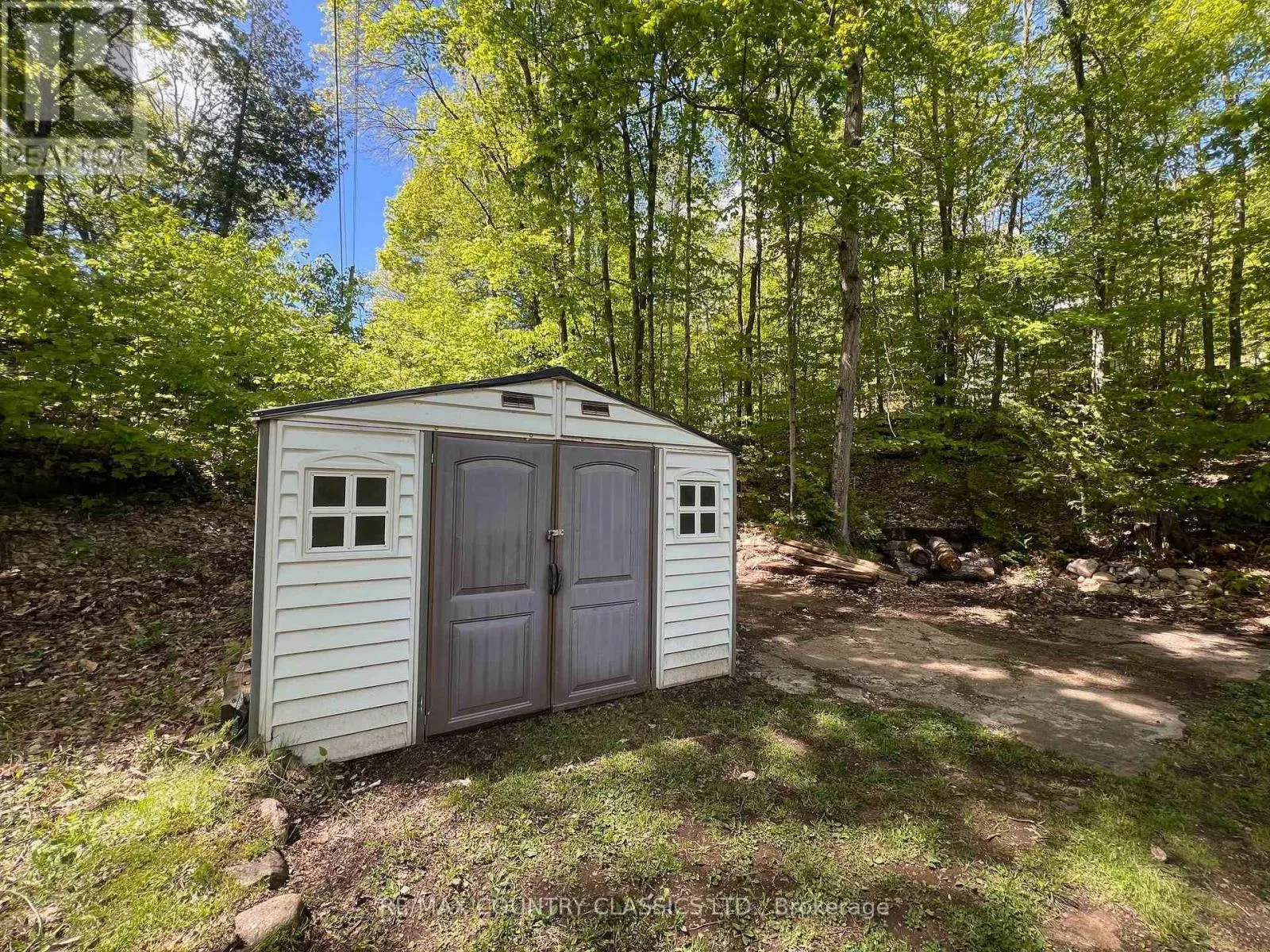 164 TROUT LAKE ROAD