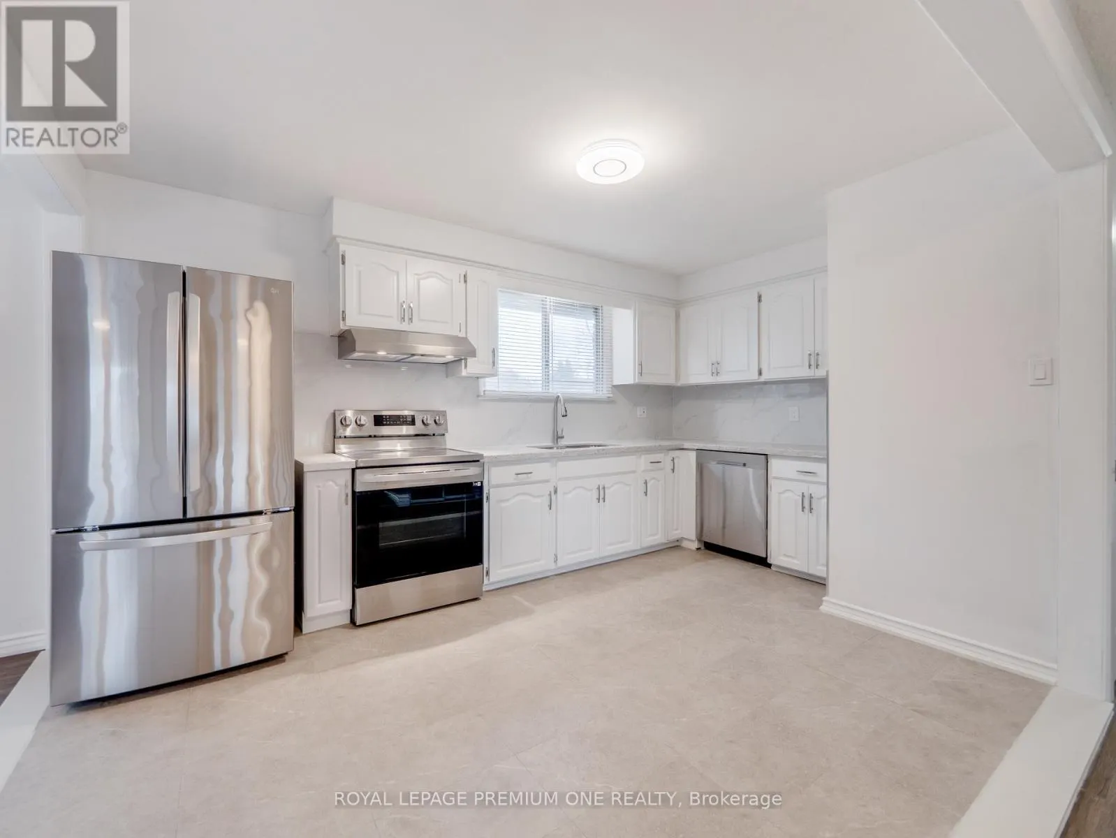 MAIN - 935 STRASBURG ROAD
