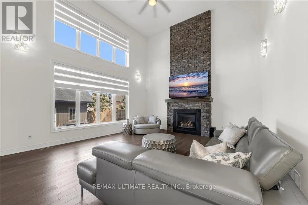 255 COLBECK DRIVE