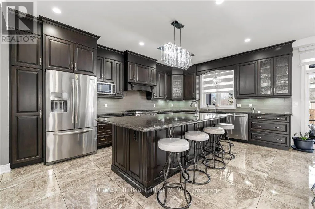255 COLBECK DRIVE