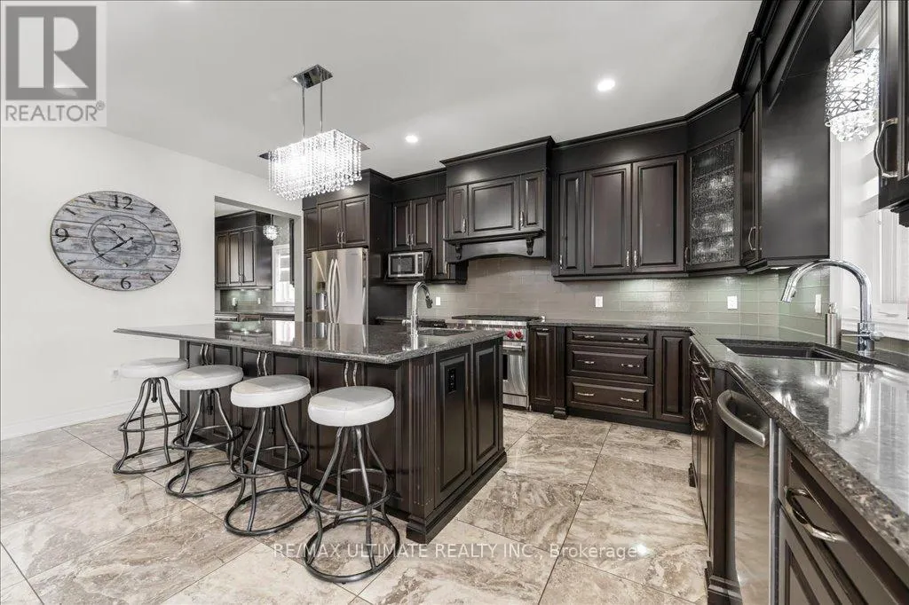 255 COLBECK DRIVE