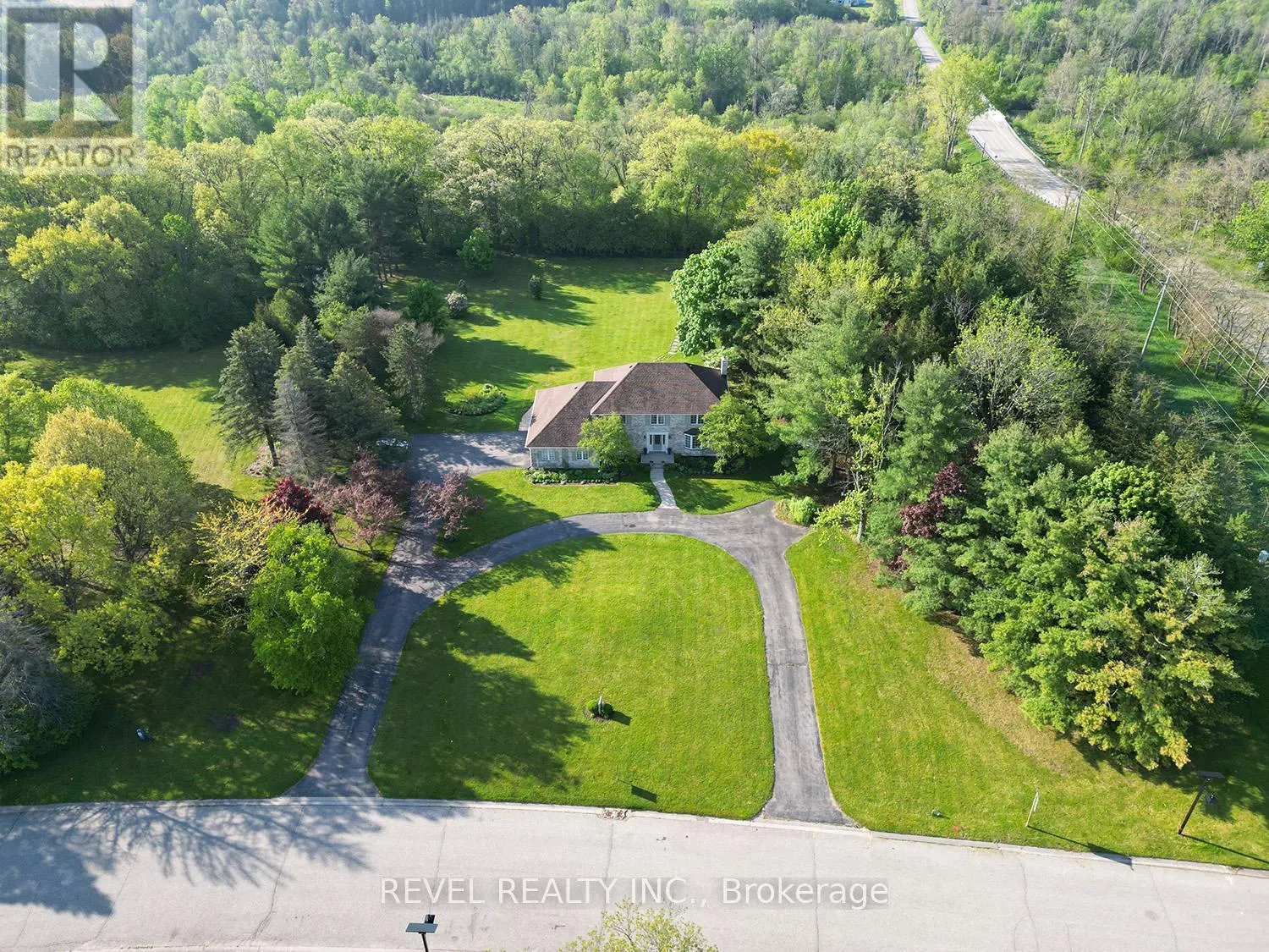 92 HIGHLAND DRIVE