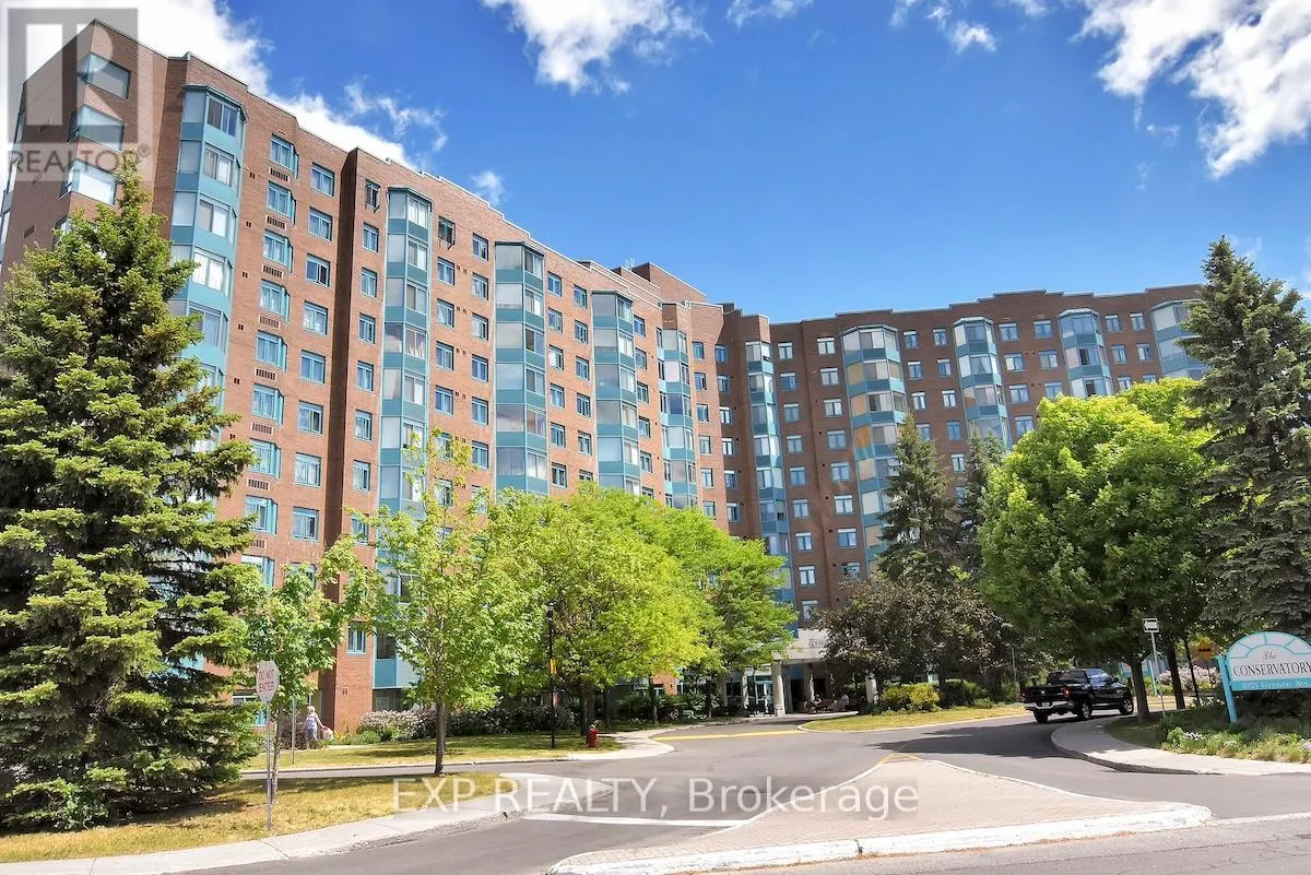113 - 1025 GRENON AVENUE
