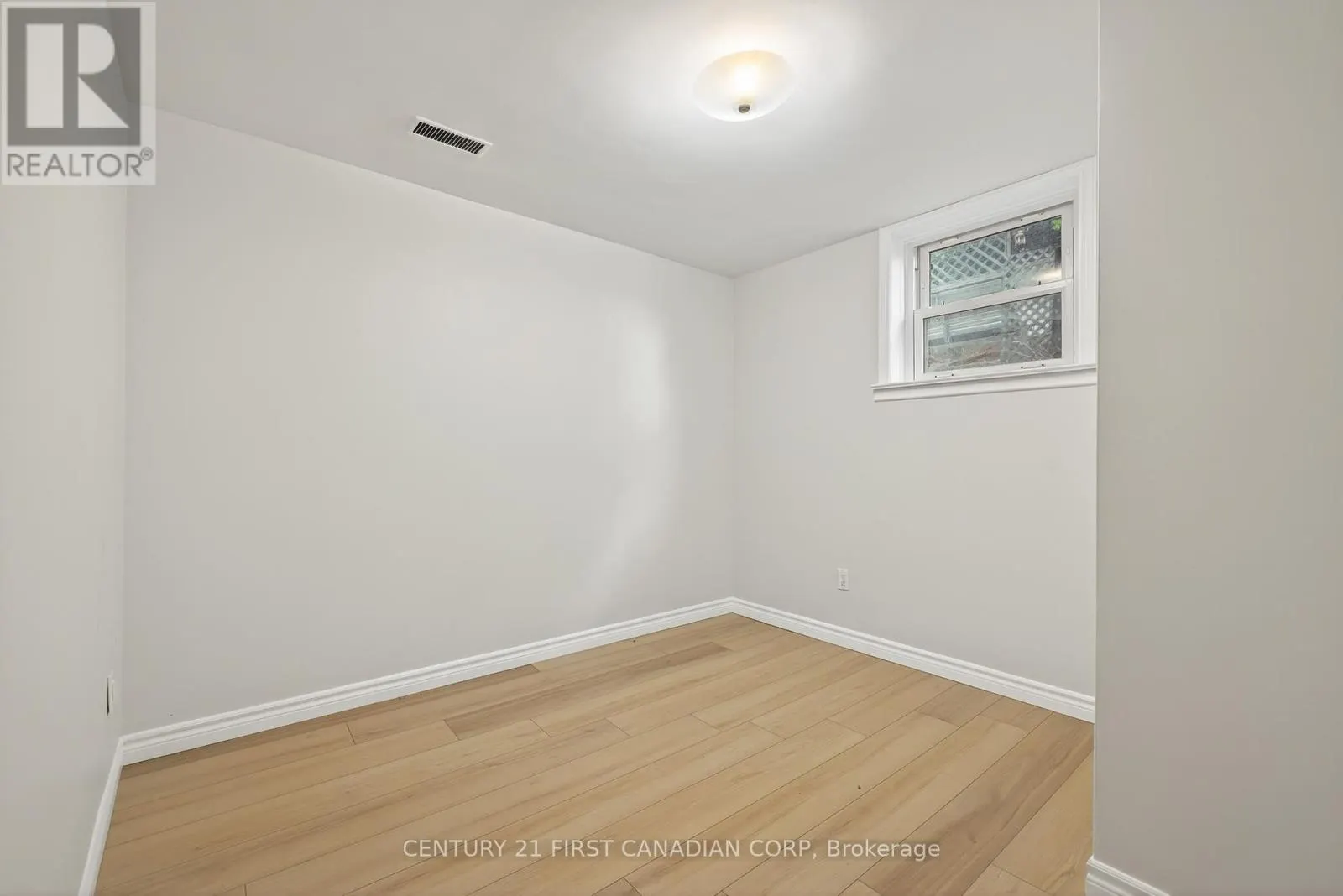 454 SALISBURY STREET
