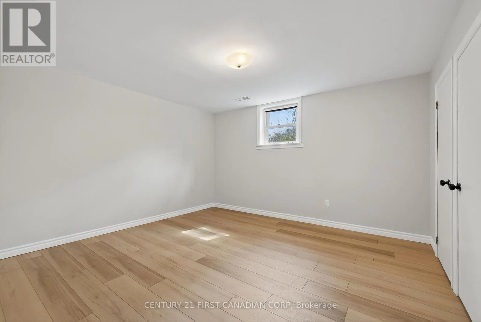 454 SALISBURY STREET
