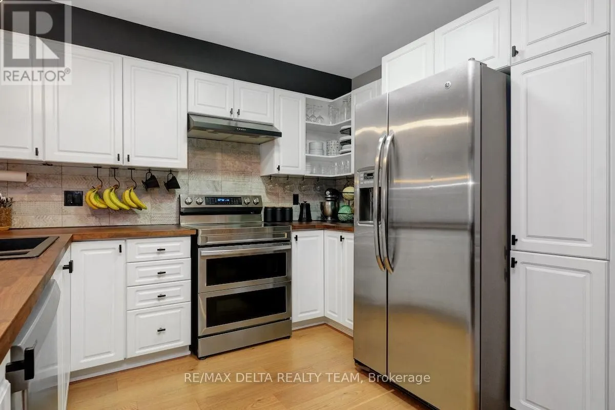 244 PARKROSE PRIVATE