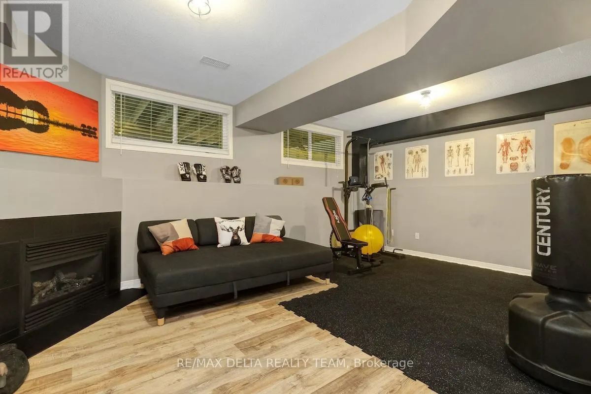 244 PARKROSE PRIVATE