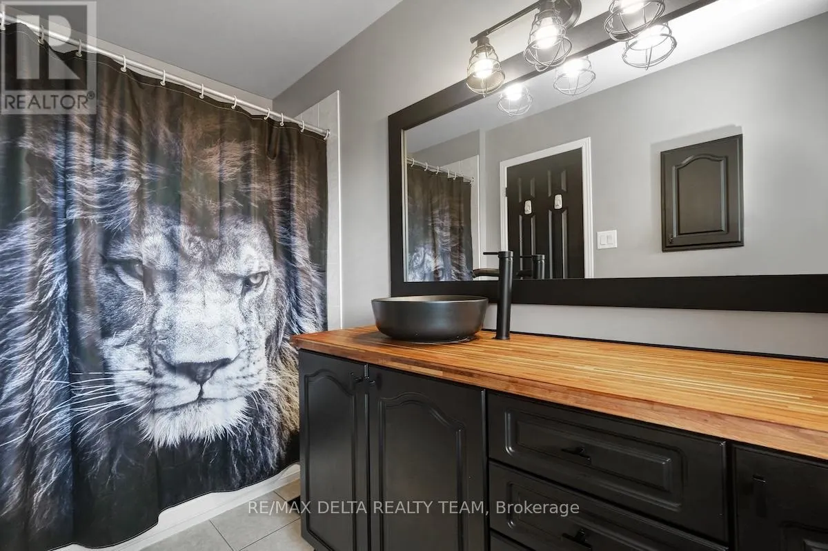 244 PARKROSE PRIVATE