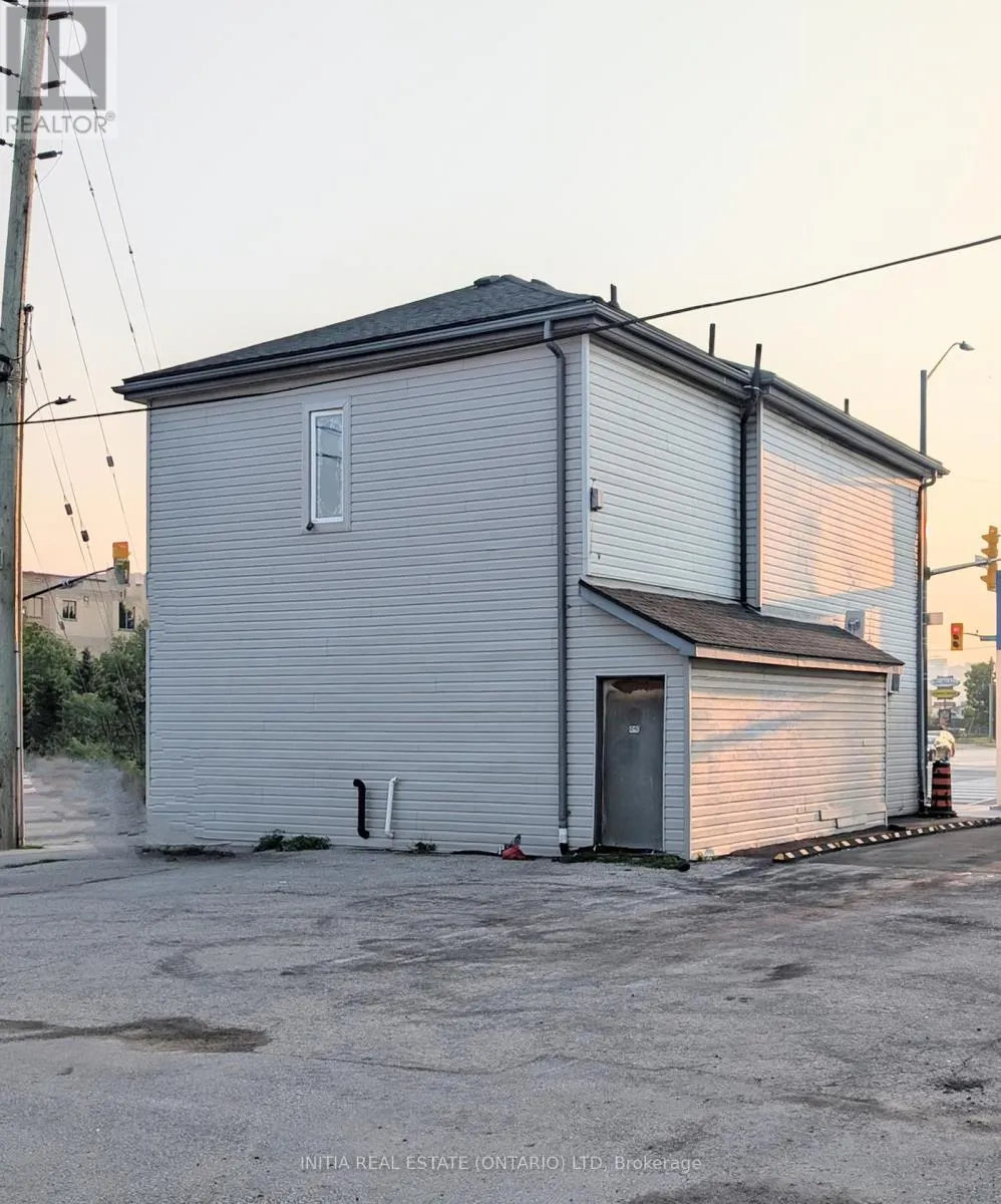247 WELLINGTON STREET