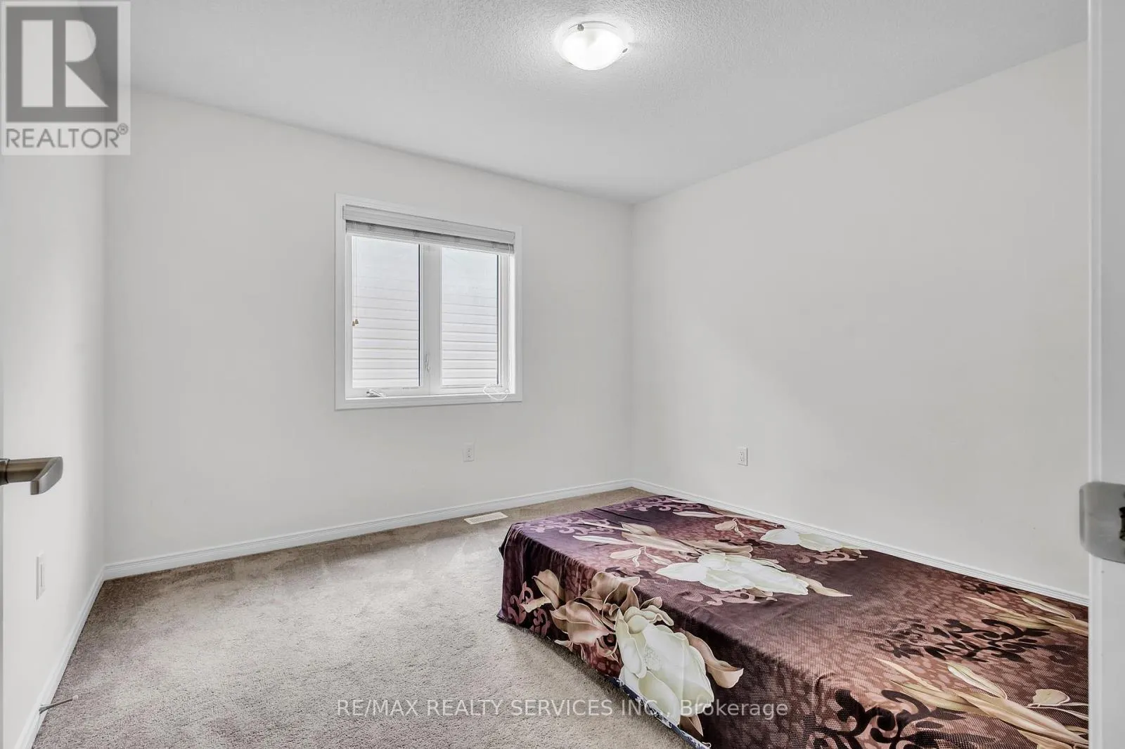 163 MUNRO CIRCLE