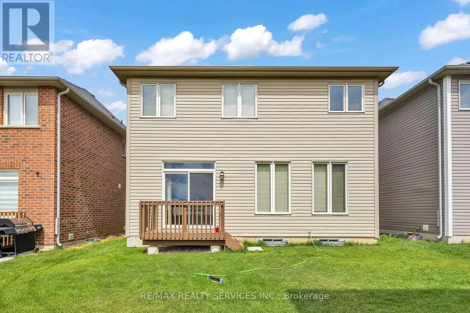163 MUNRO CIRCLE