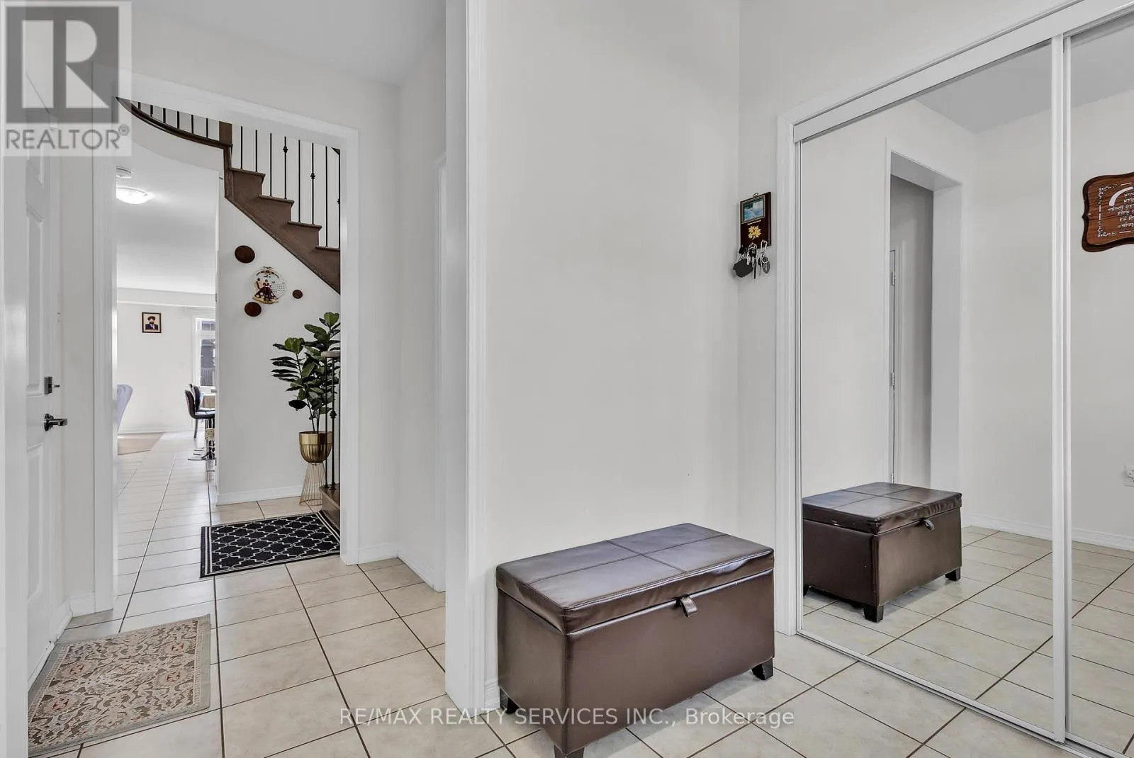 163 MUNRO CIRCLE