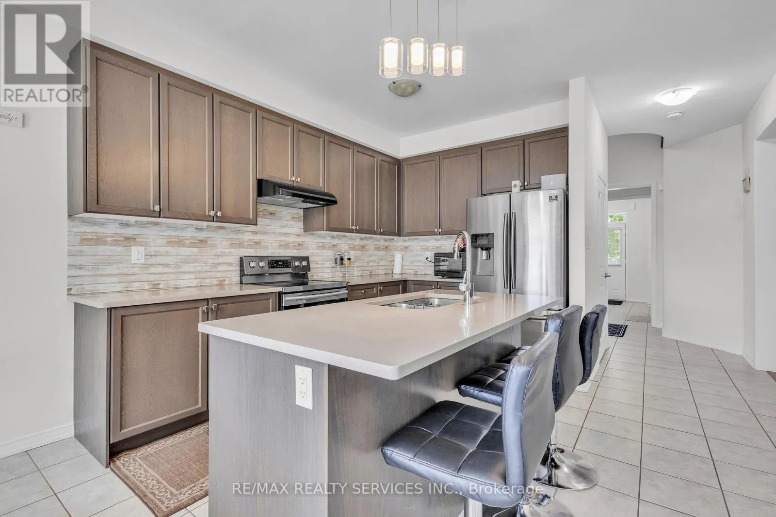 163 MUNRO CIRCLE