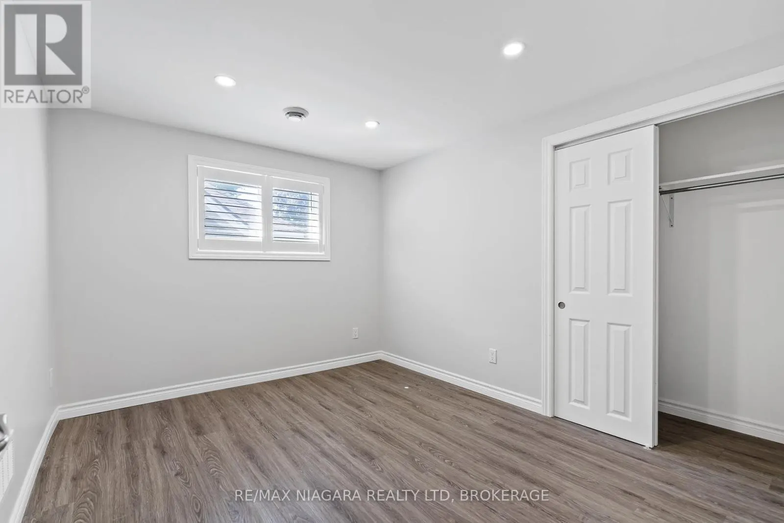 28 FIELDEN AVENUE