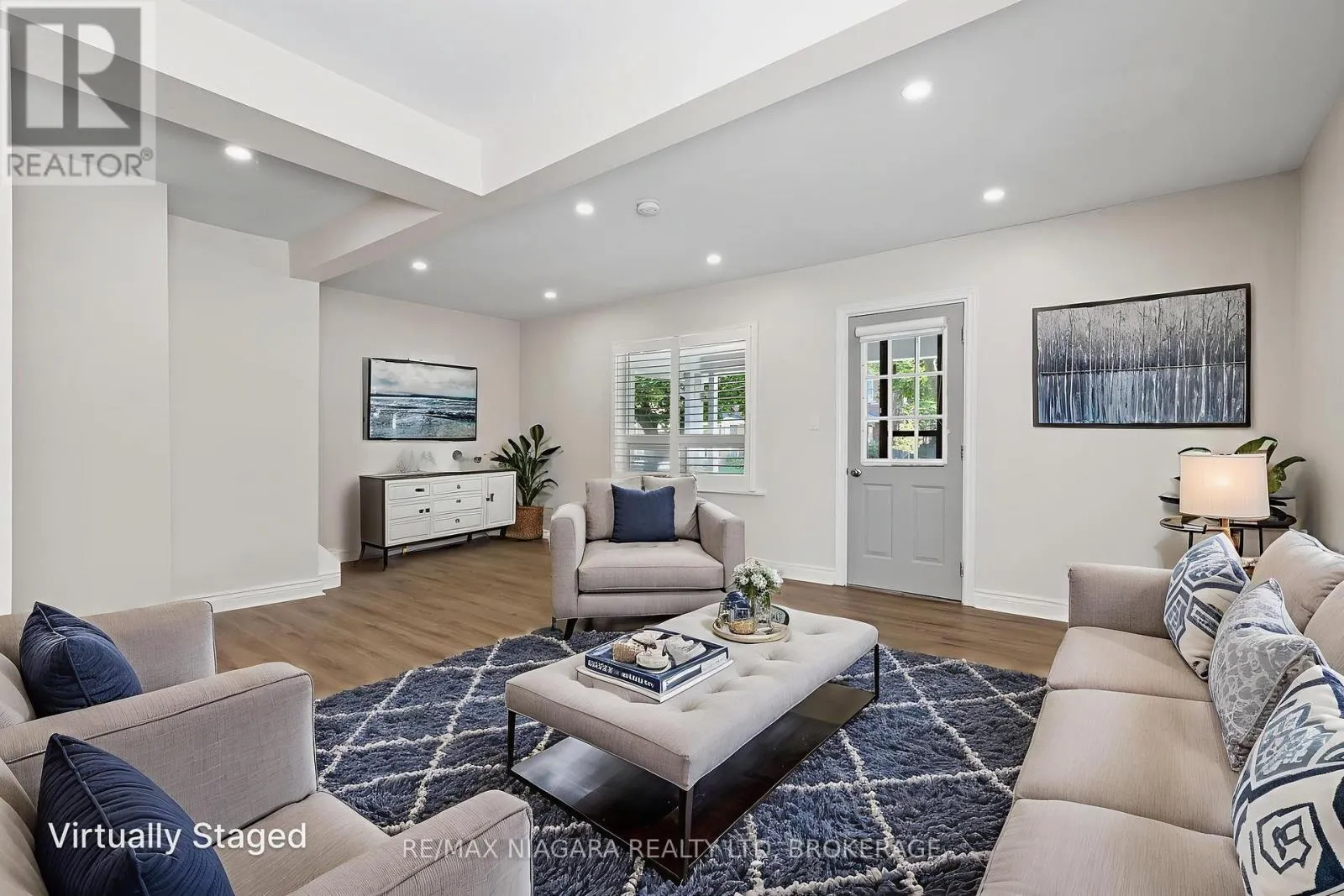 28 FIELDEN AVENUE