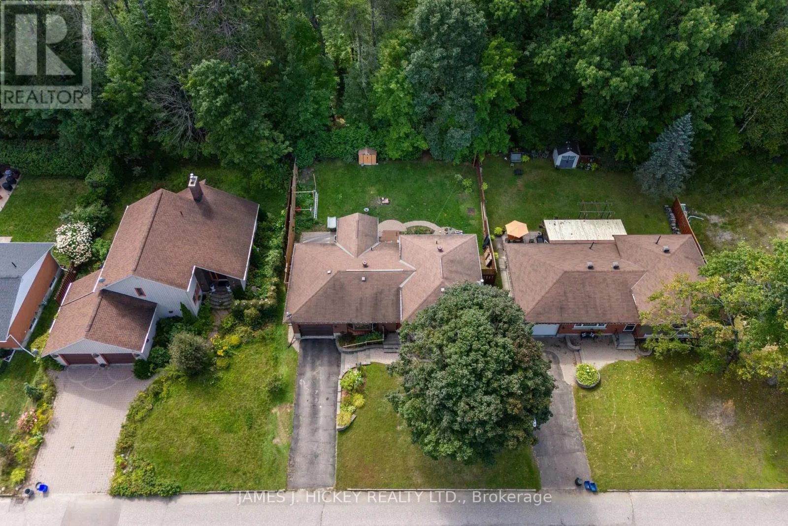 119 FRONTENAC CRESCENT