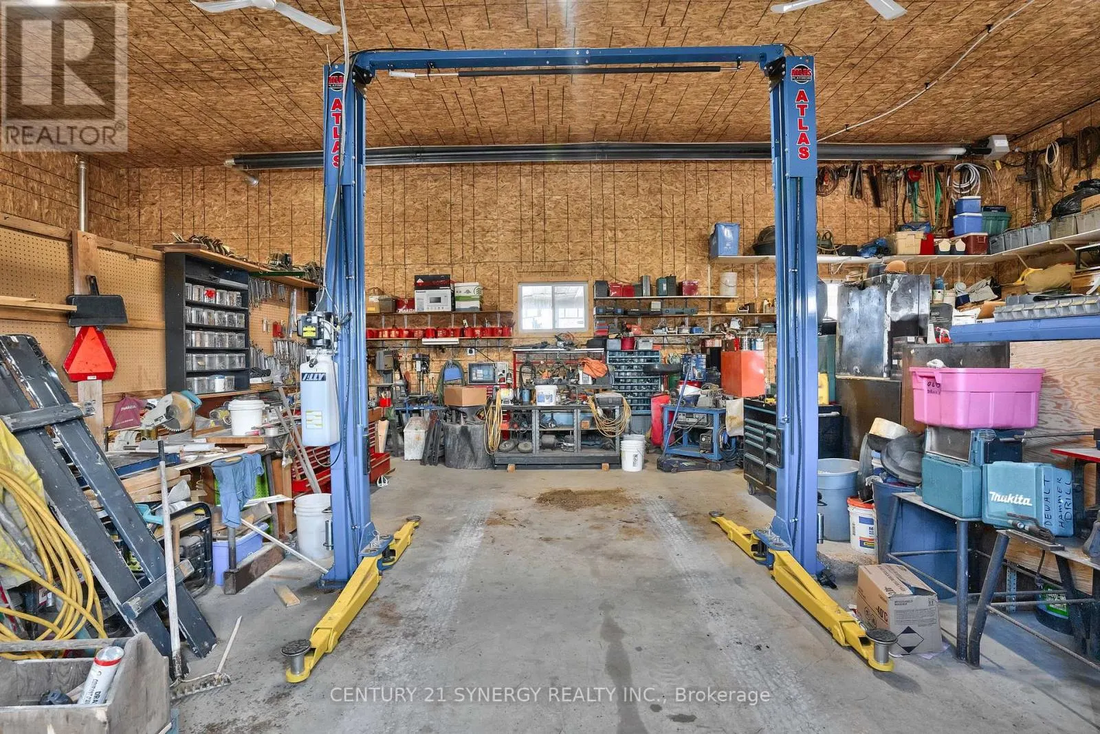 3678 HIGHWAY 43 W ROAD
