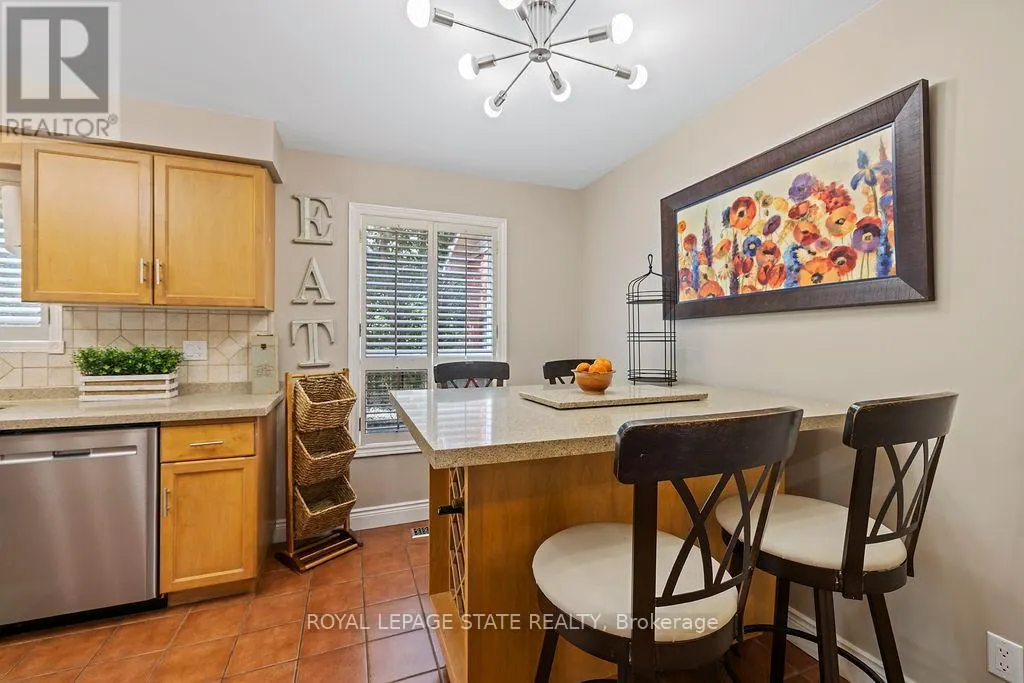 16 LININGTON TRAIL