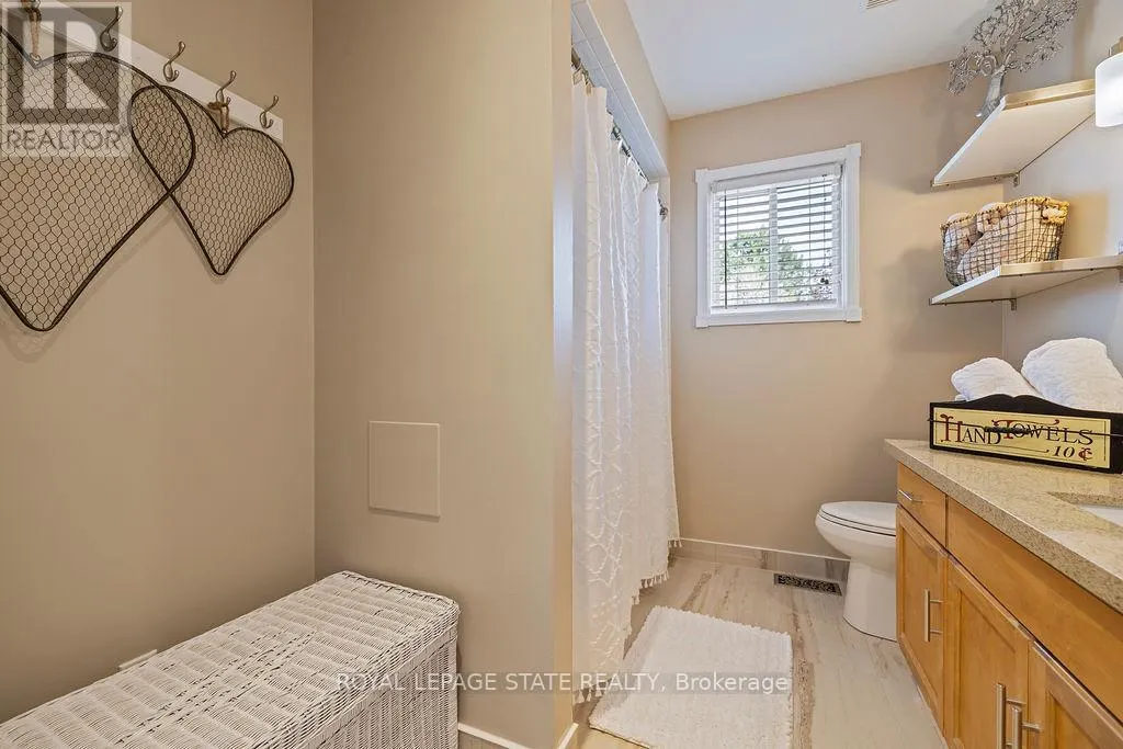 16 LININGTON TRAIL