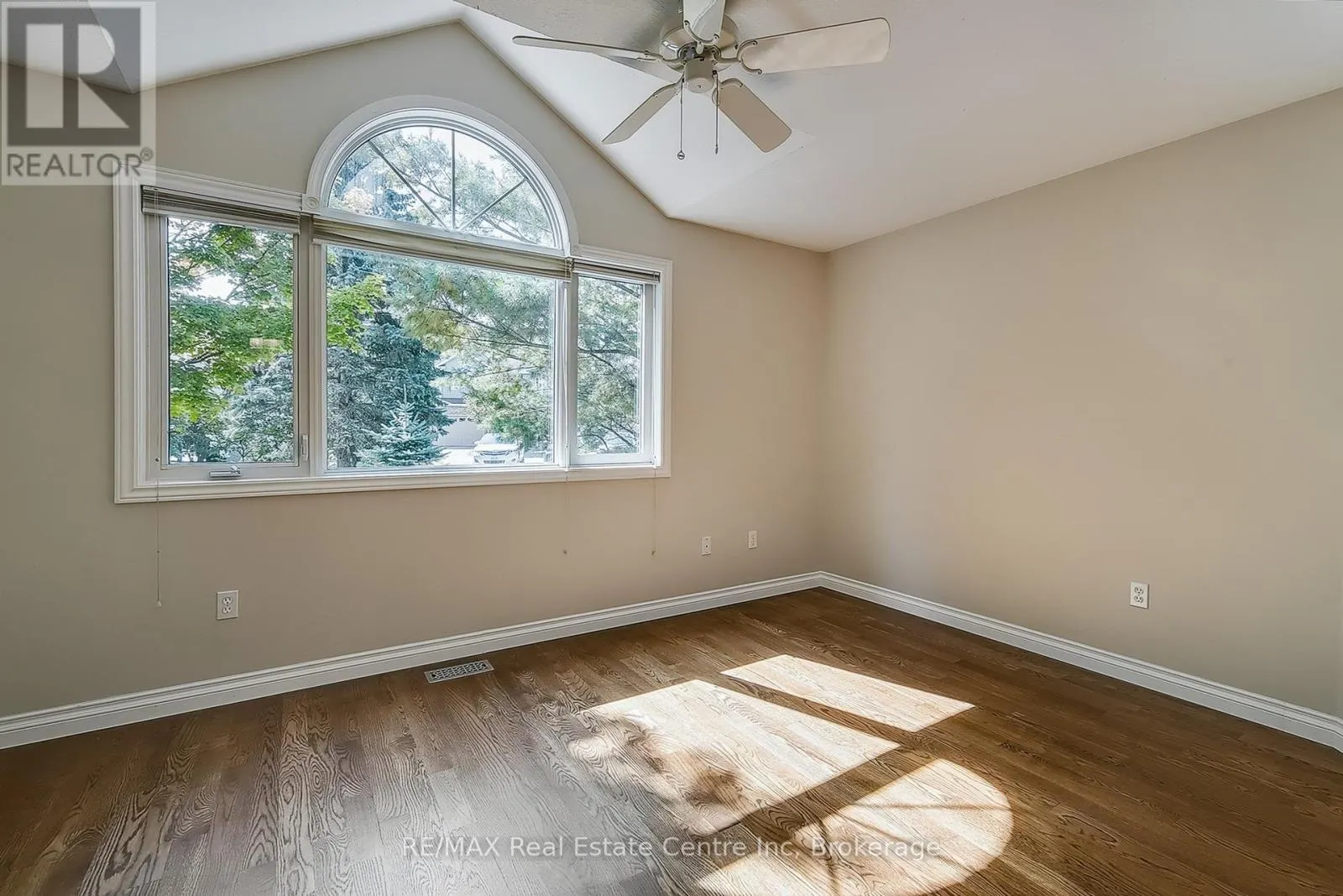 41 - 1550 GORDON STREET, #41