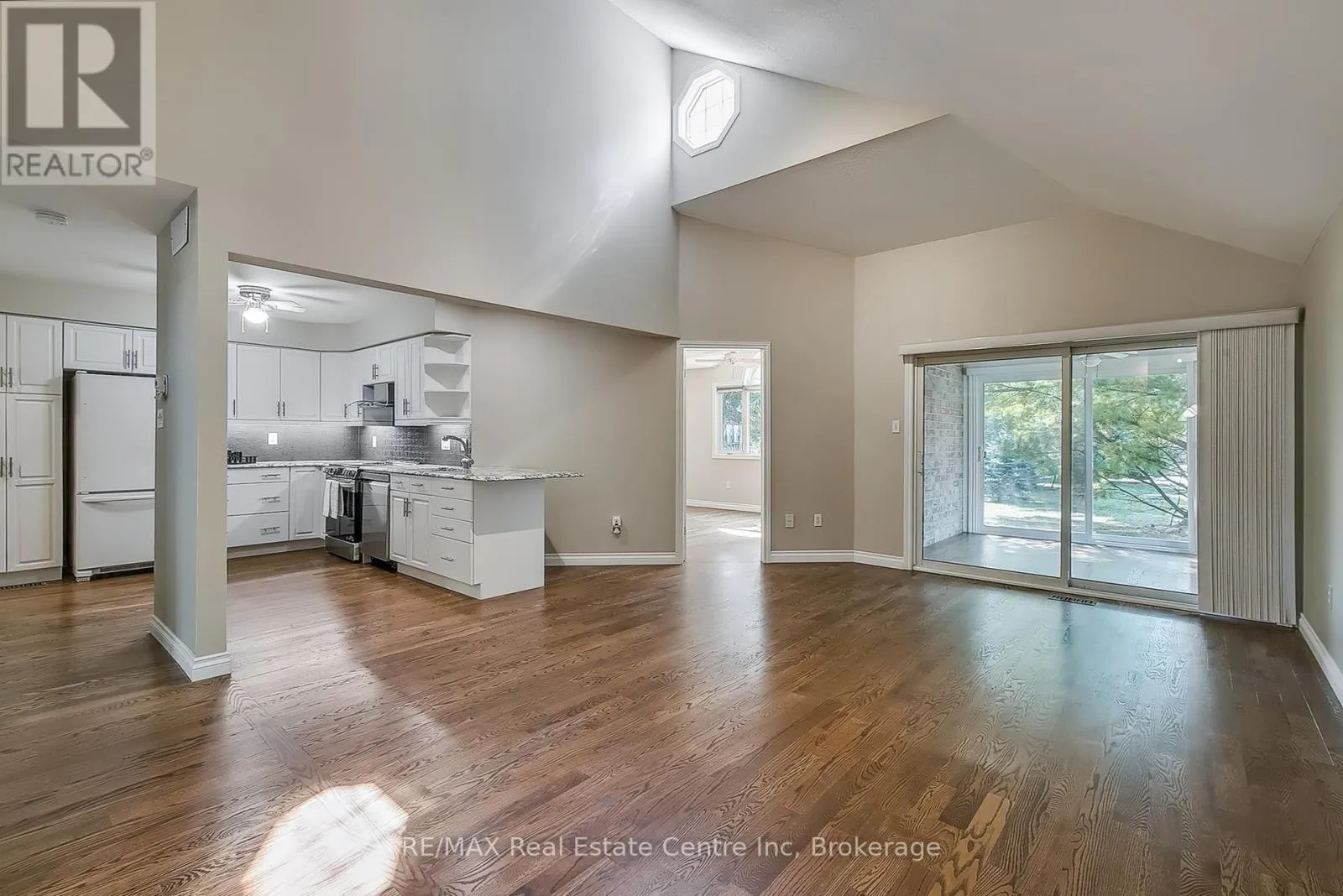 41 - 1550 GORDON STREET, #41