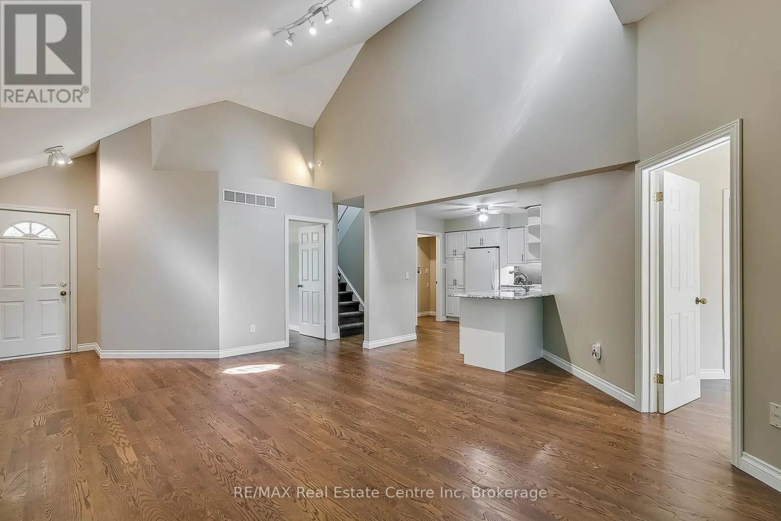 41 - 1550 GORDON STREET, #41