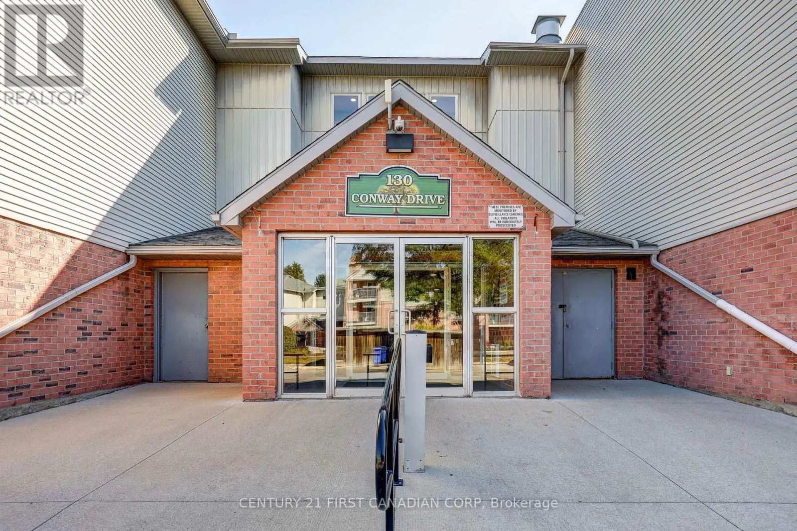 123 - 130 CONWAY DRIVE, #123