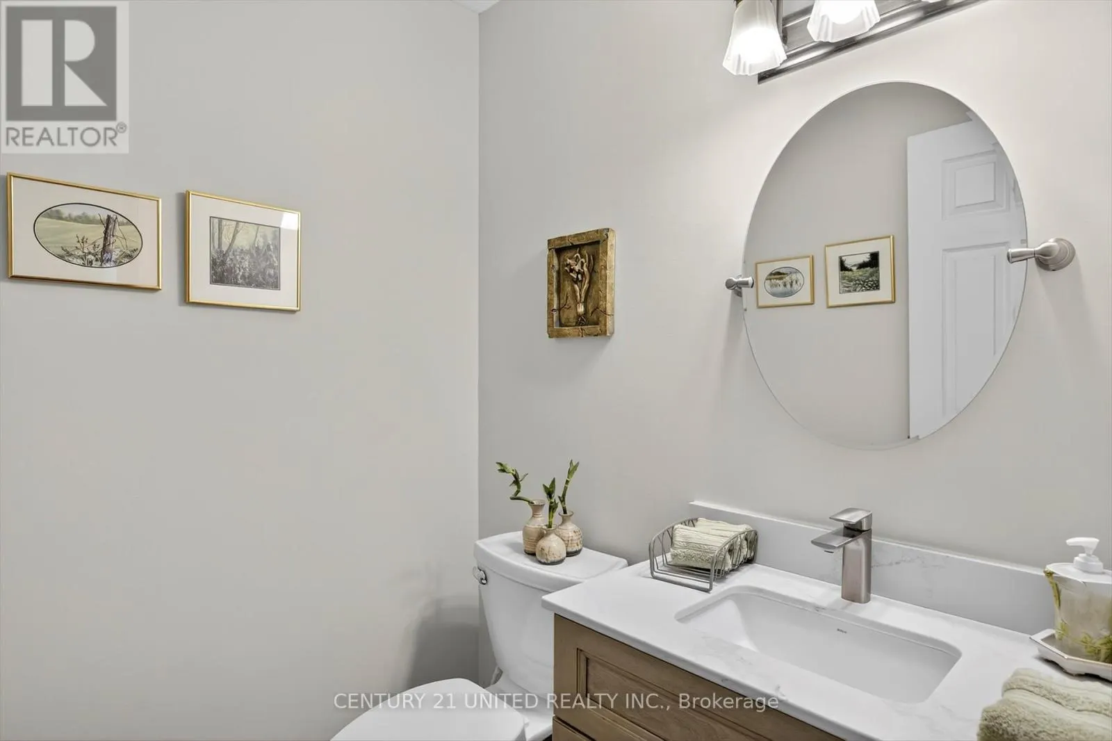 113 - 1111 WATER STREET, #113