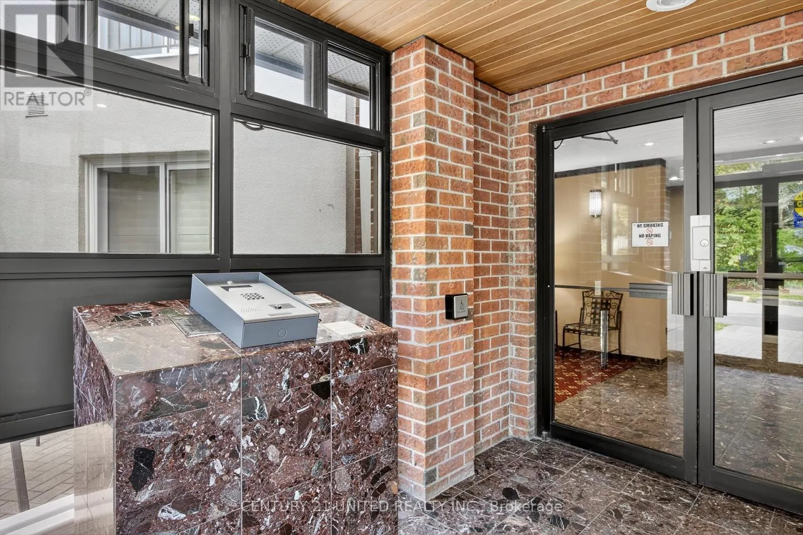 113 - 1111 WATER STREET, #113
