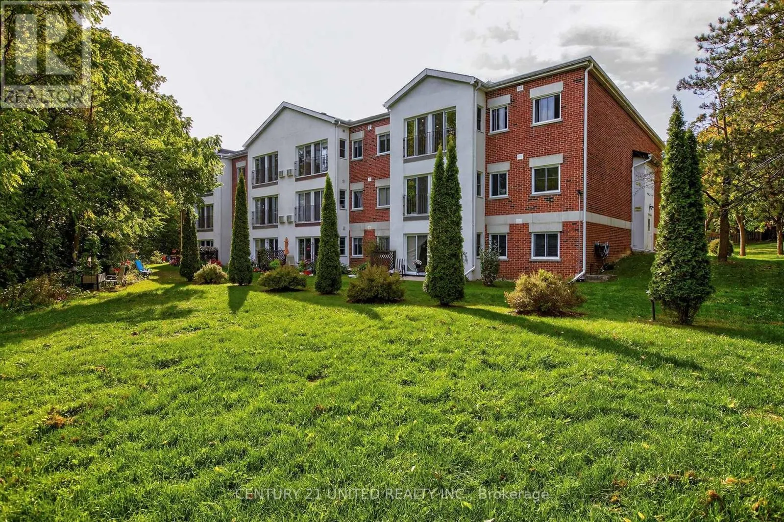 113 - 1111 WATER STREET, #113