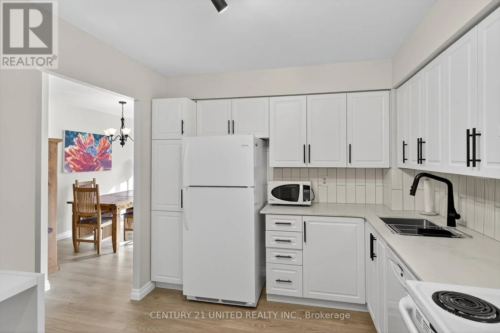 113 - 1111 WATER STREET, #113