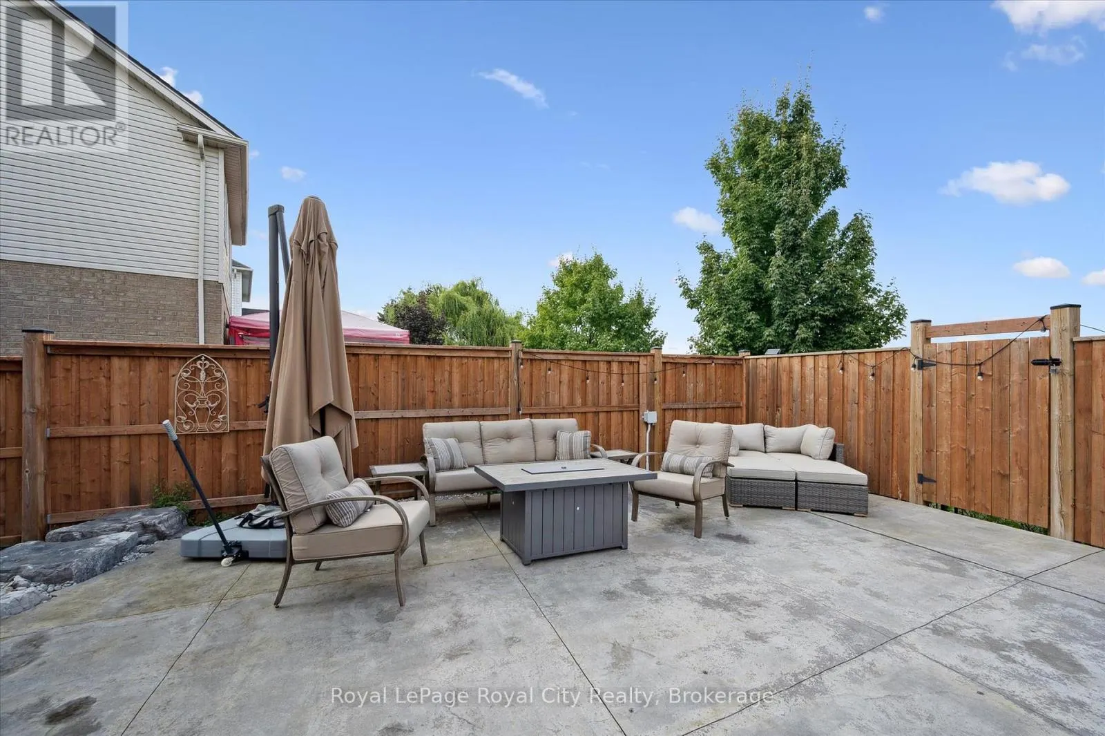 678 MORTIMER DRIVE