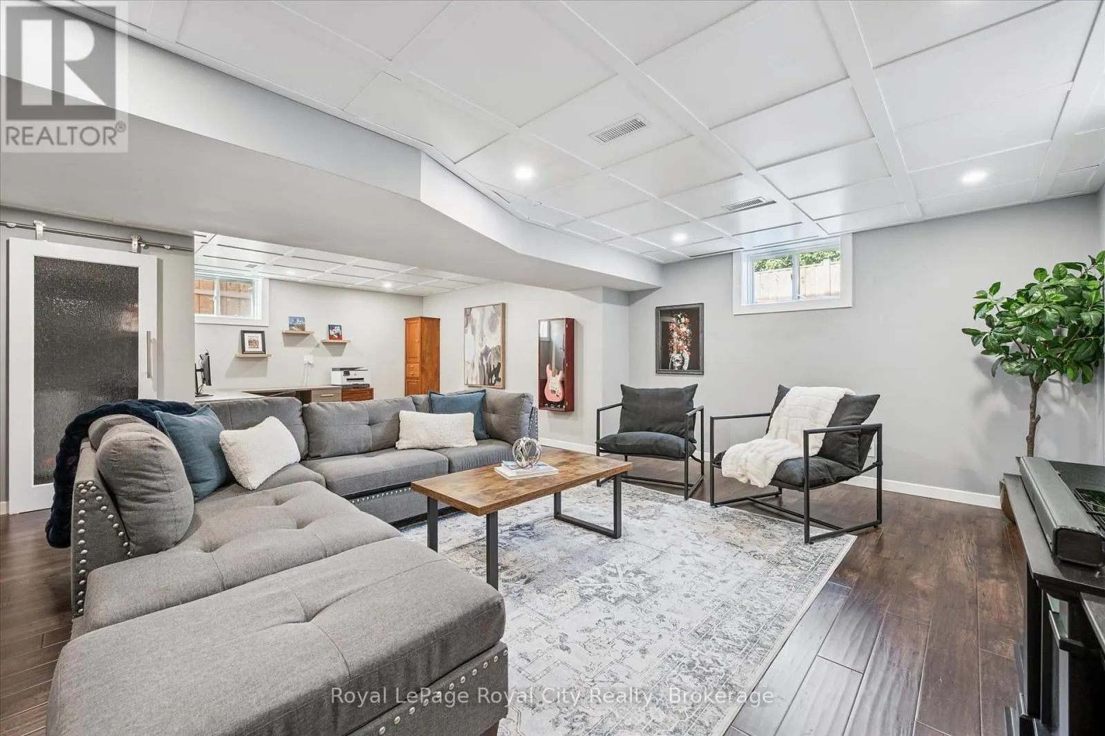 678 MORTIMER DRIVE