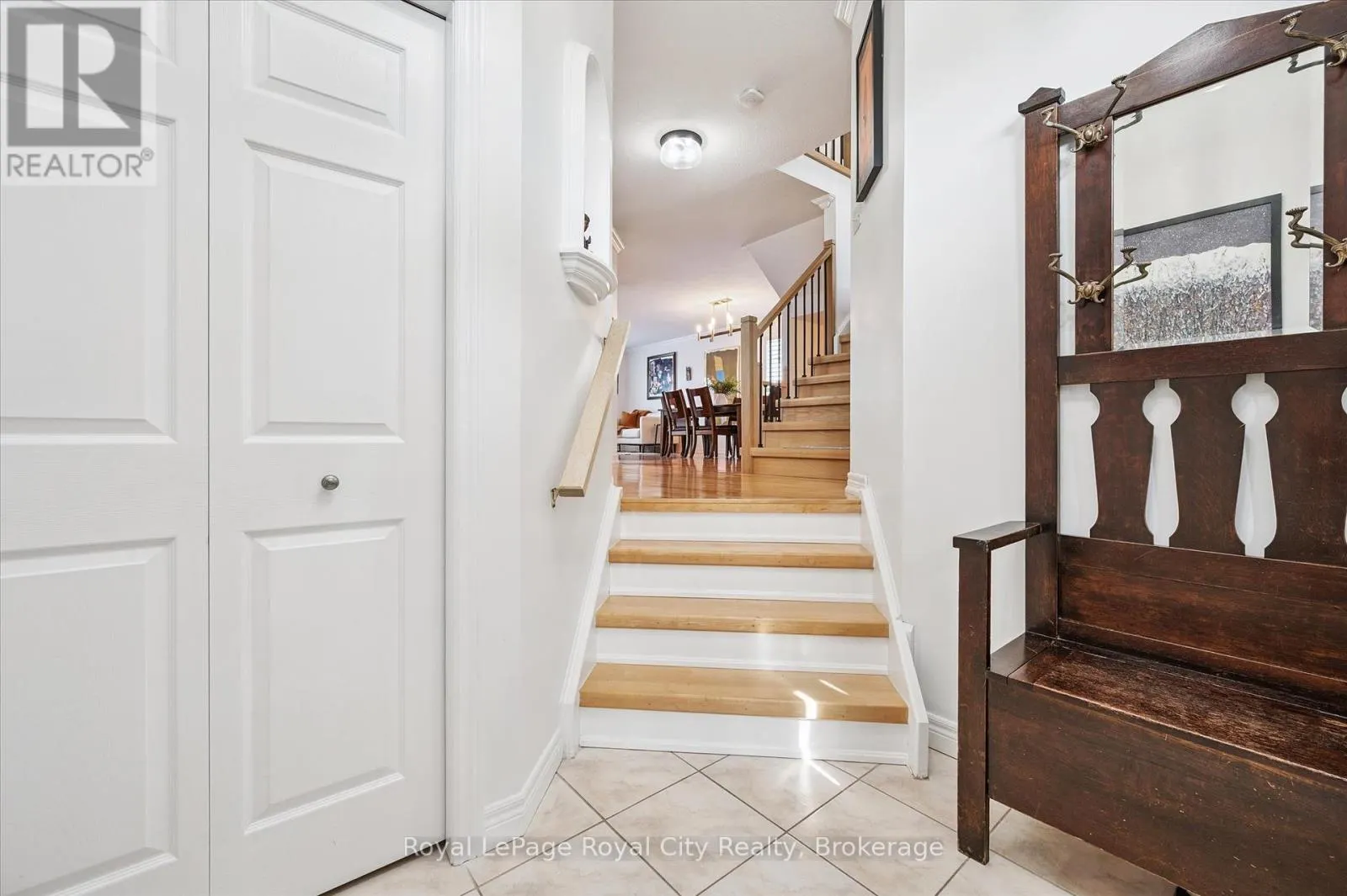 678 MORTIMER DRIVE