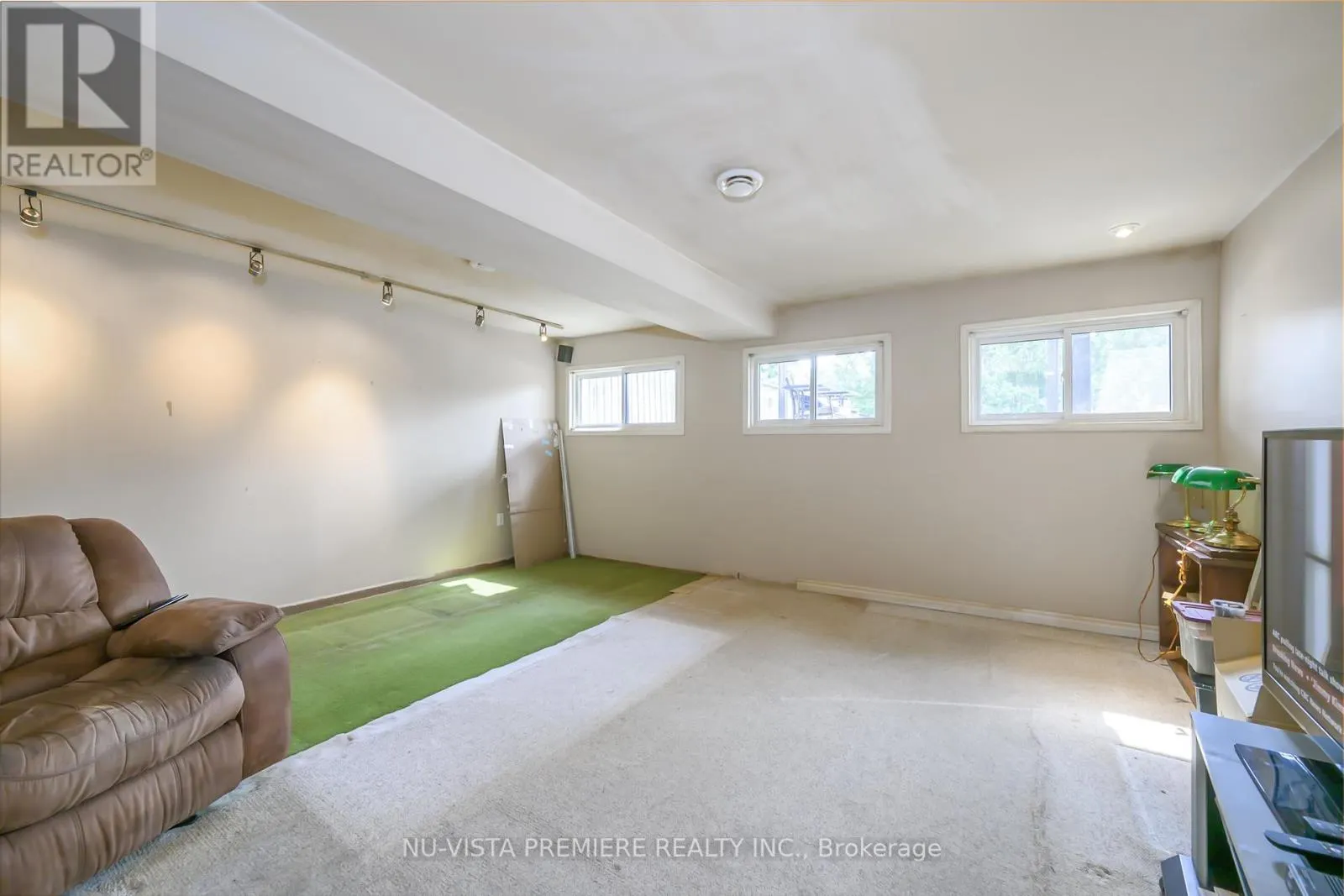 195 BANBURY ROAD