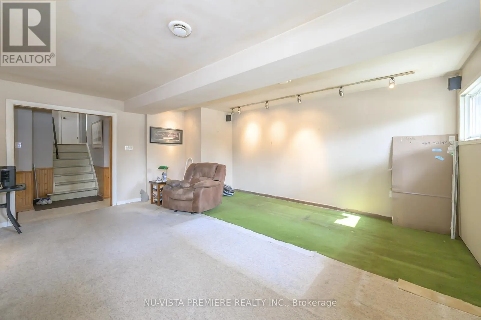 195 BANBURY ROAD