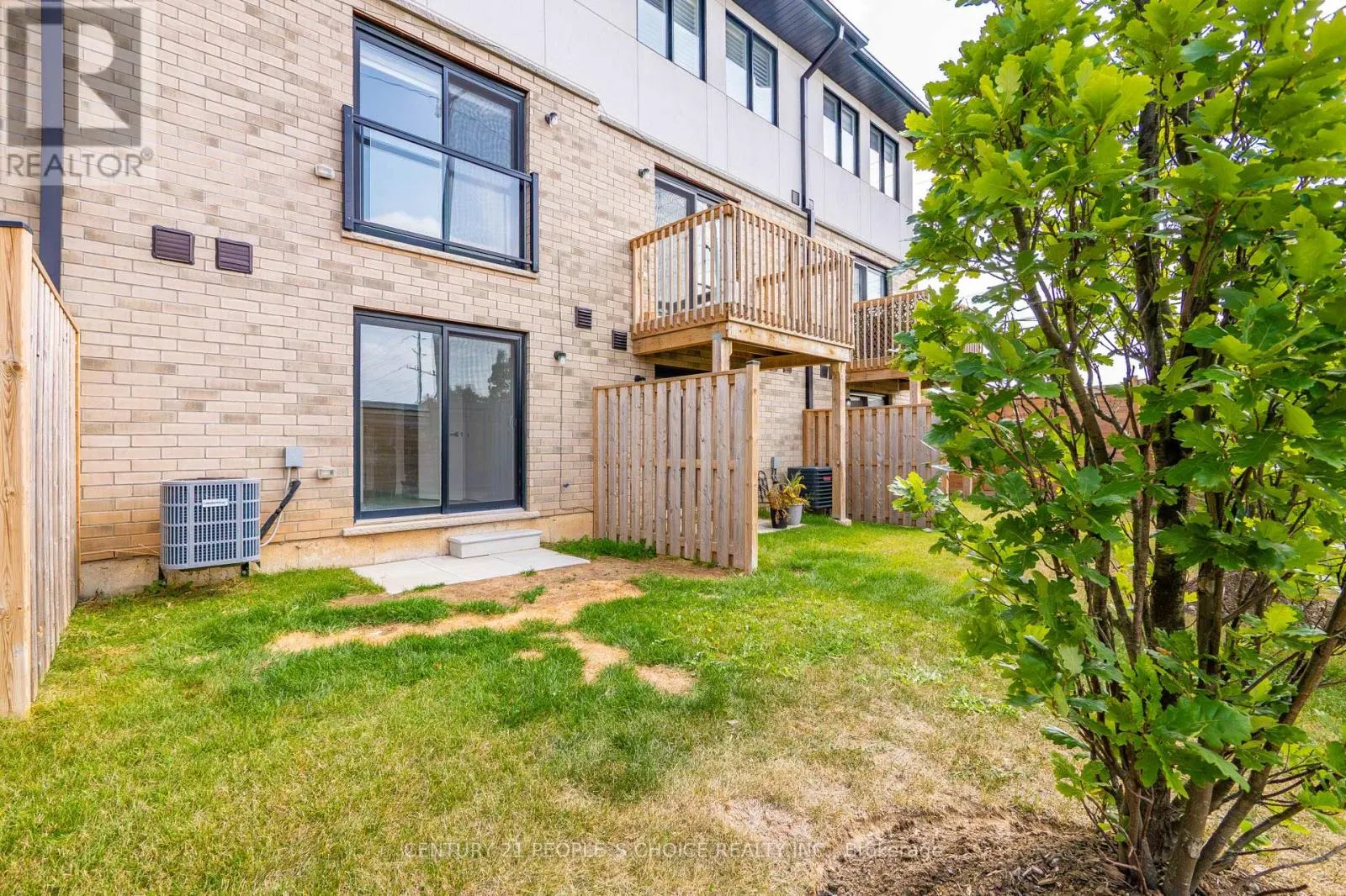 21 - 527 SHAVER ROAD