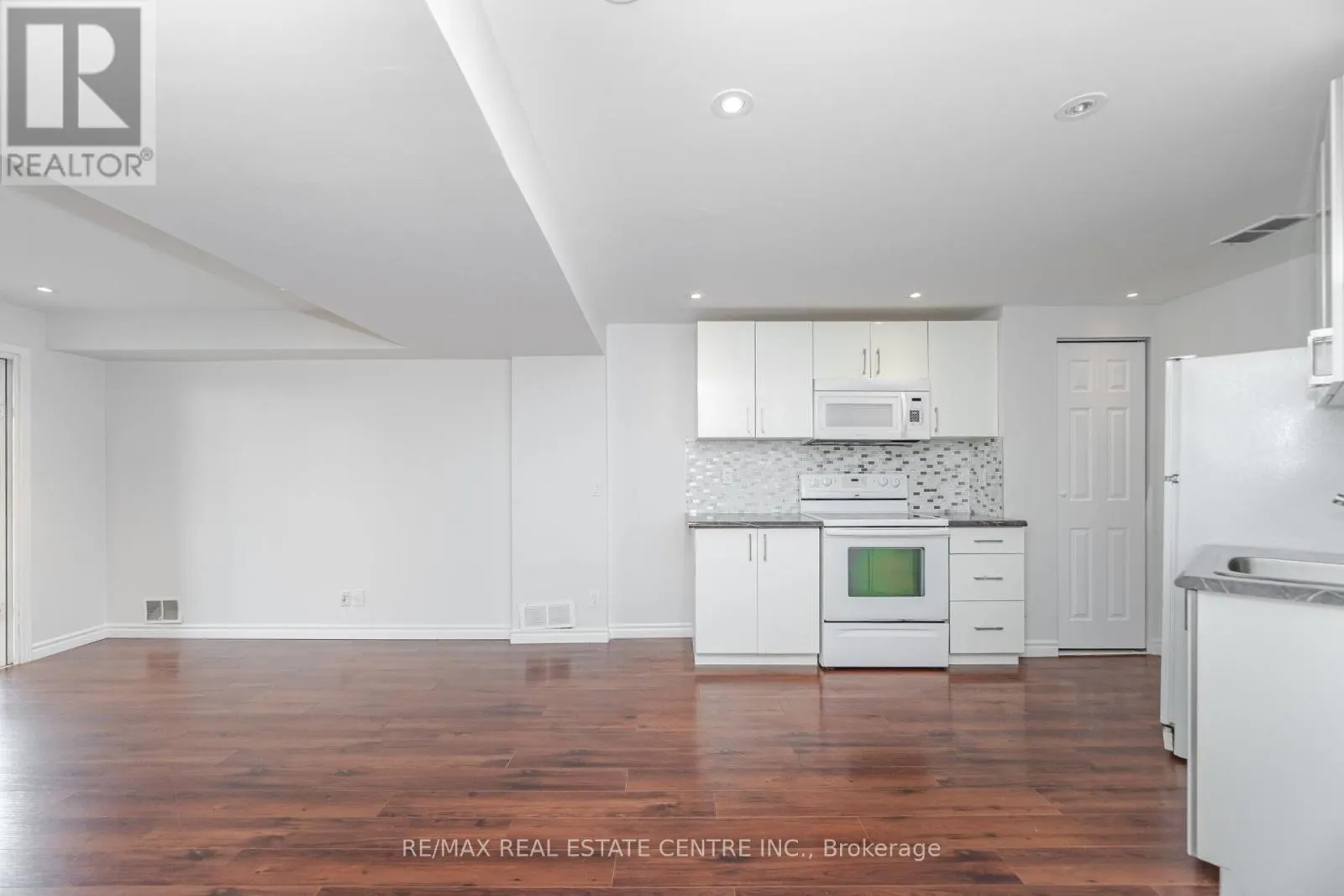 127 SILURIAN DRIVE